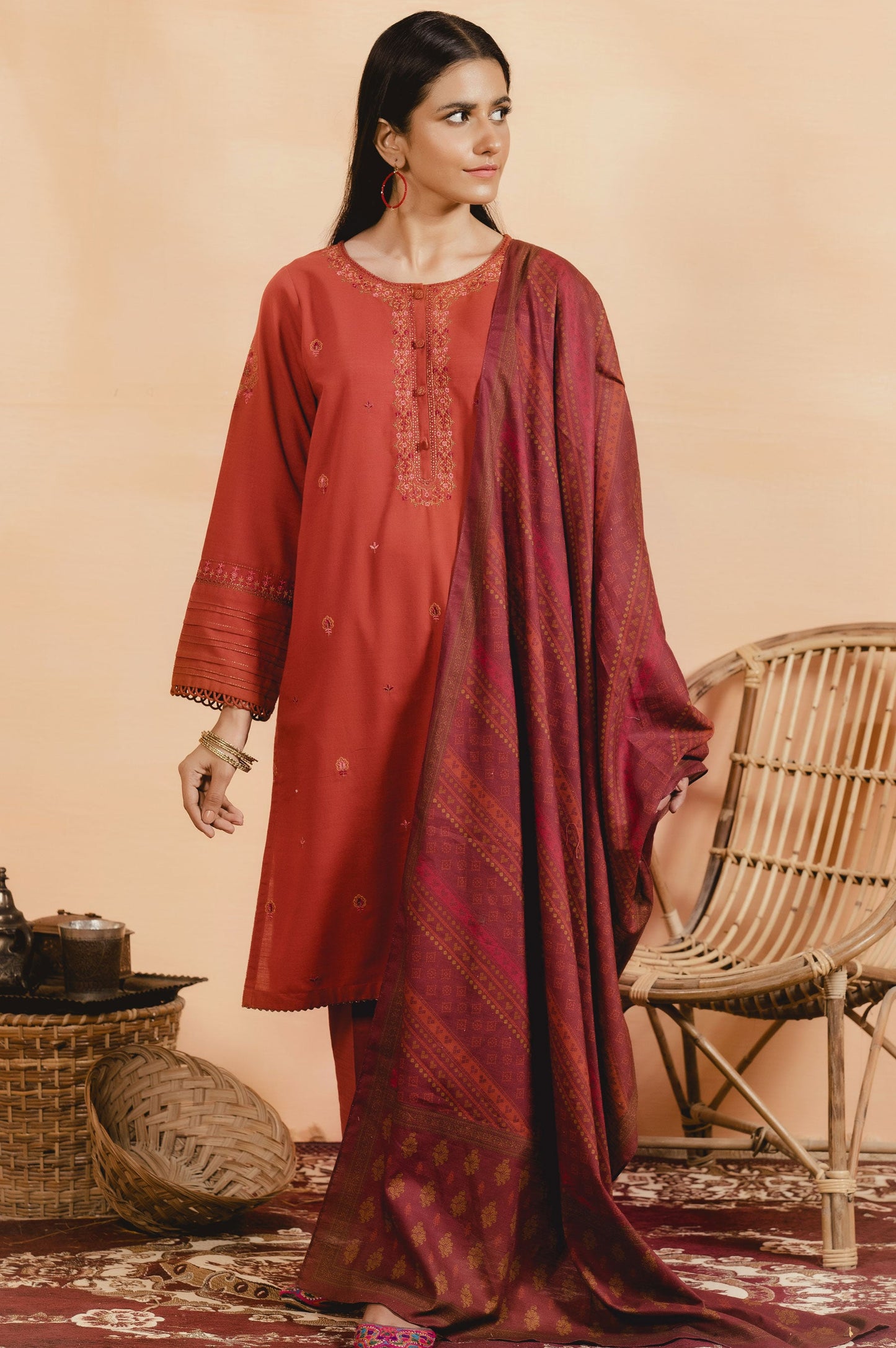 Unstitched 3 Piece Embroidered Khaddar Suit