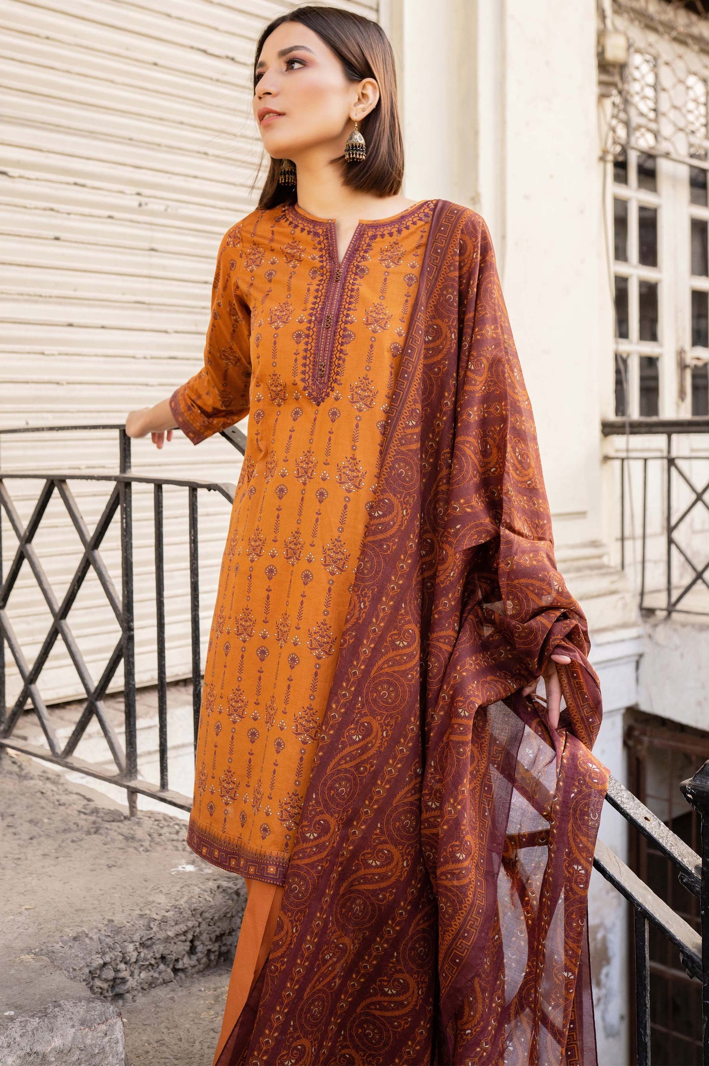Unstitched 3 Piece Embroidered Lawn Suit with Printed Lawn Dupatta