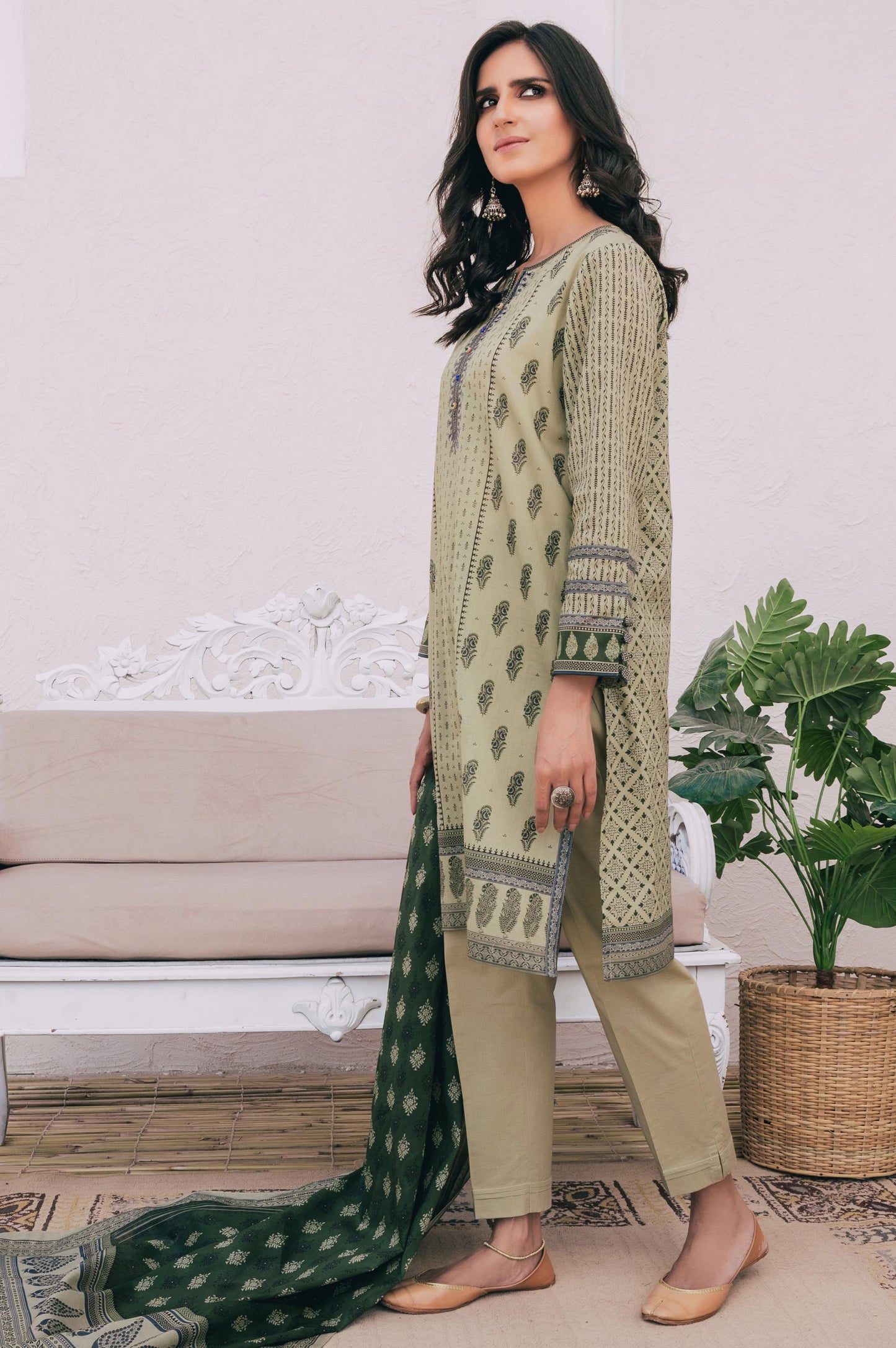 Unstitched 3 Piece Embroidered Lawn Suit with Cotton Net Dupatta