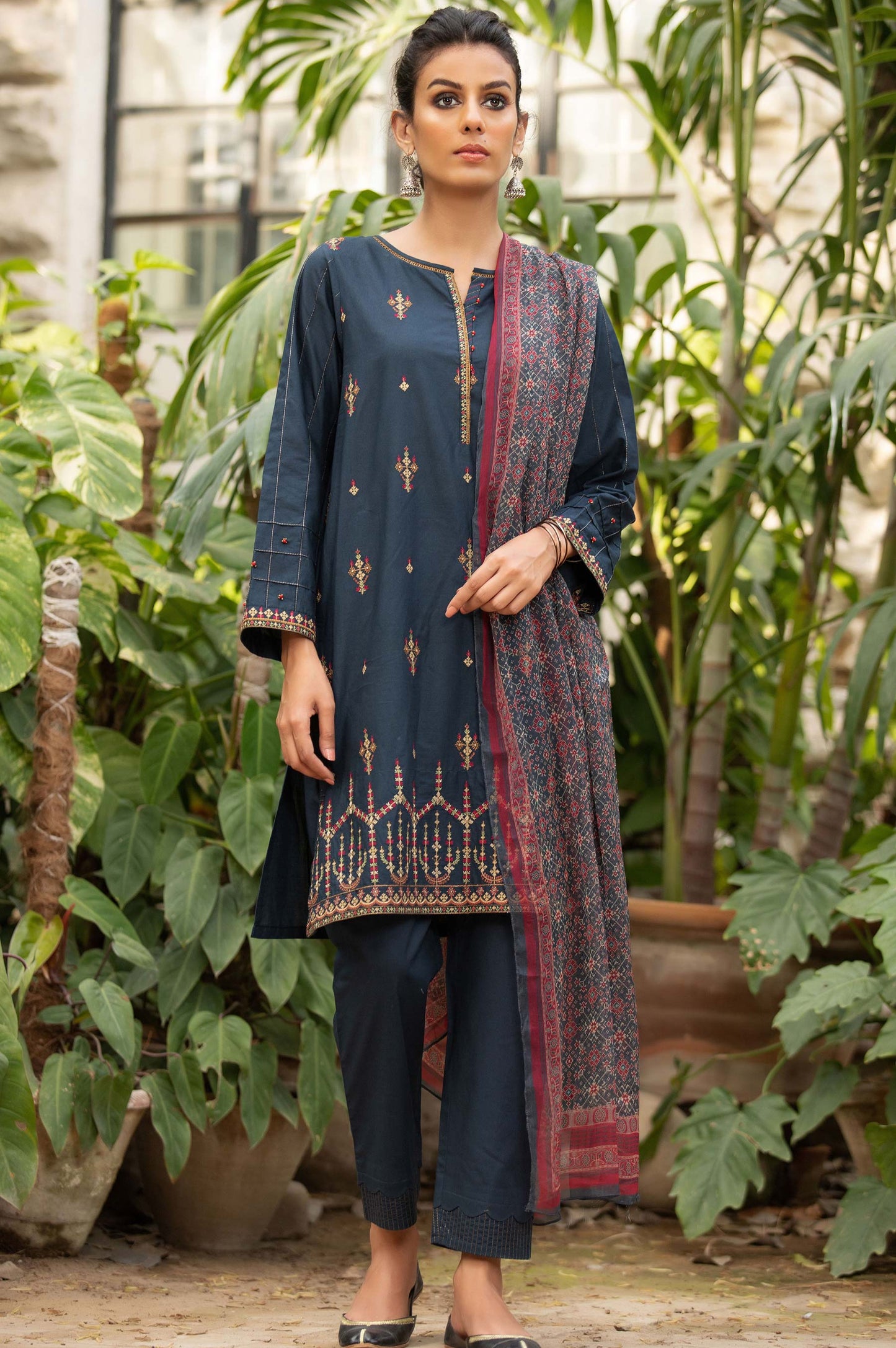 Unstitched 3 Piece Embroidered Lawn Suit with Chiffon Dupatta