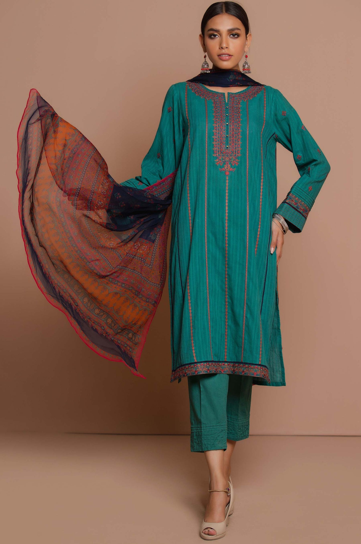 Unstitched 3 Piece Doria Lawn Suit with Polyester Chiffon Dupatta