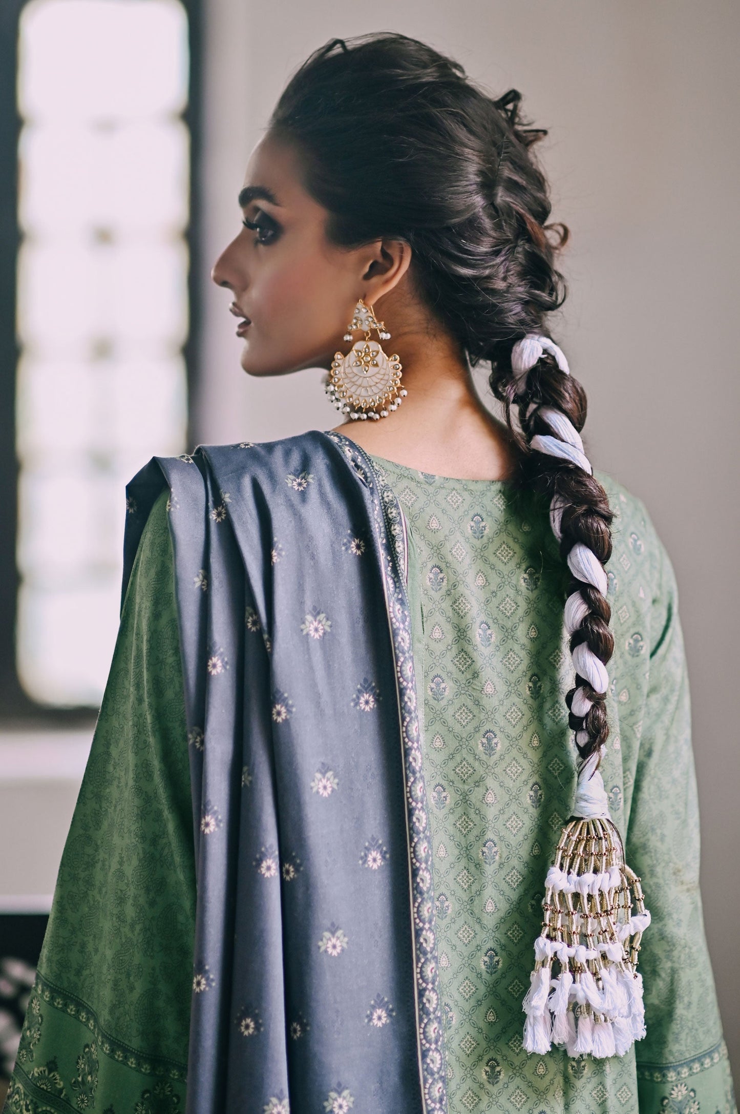 Stitched 3 Piece Embroidered Linen Viscose Suit