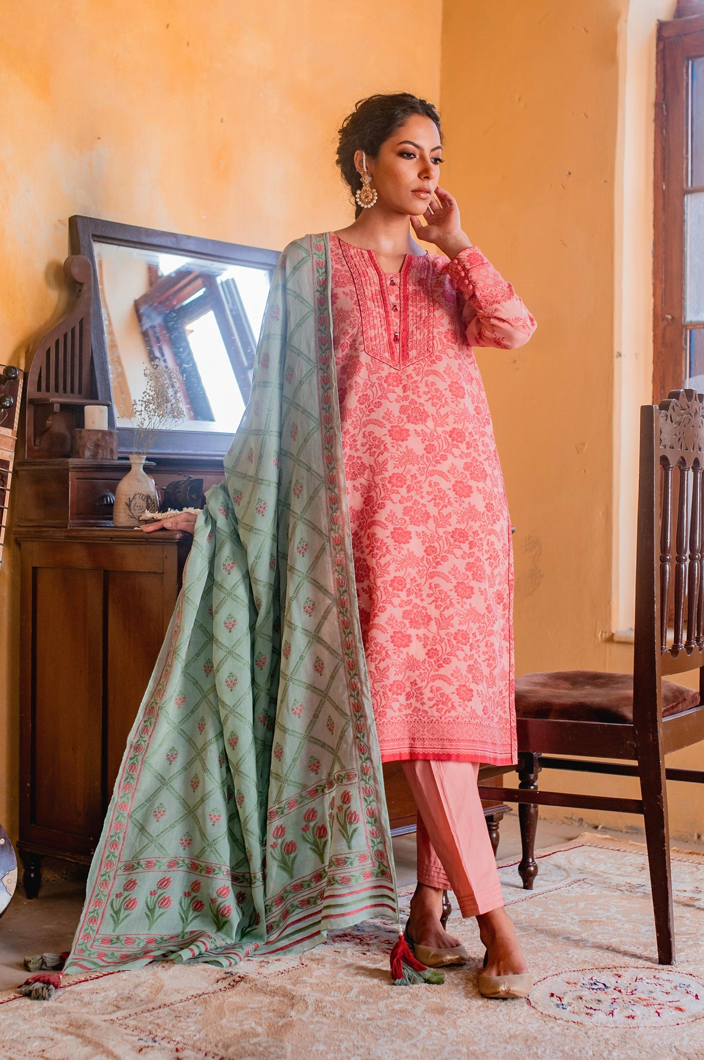 Unstitched 3 Piece Dyed Jacquard Suit