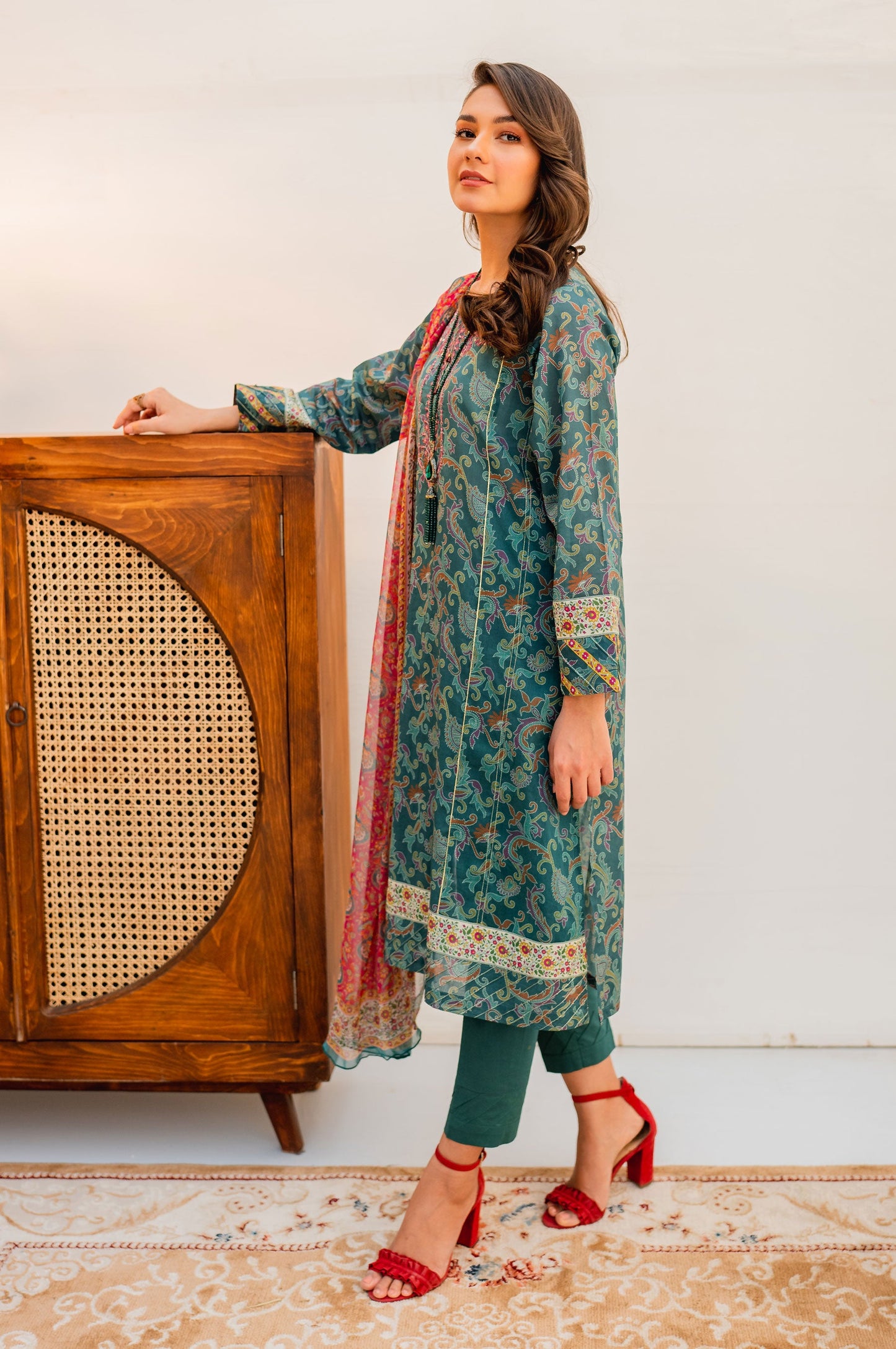 Stitched 3 Piece Embroidered Lawn with Chiffon Suit