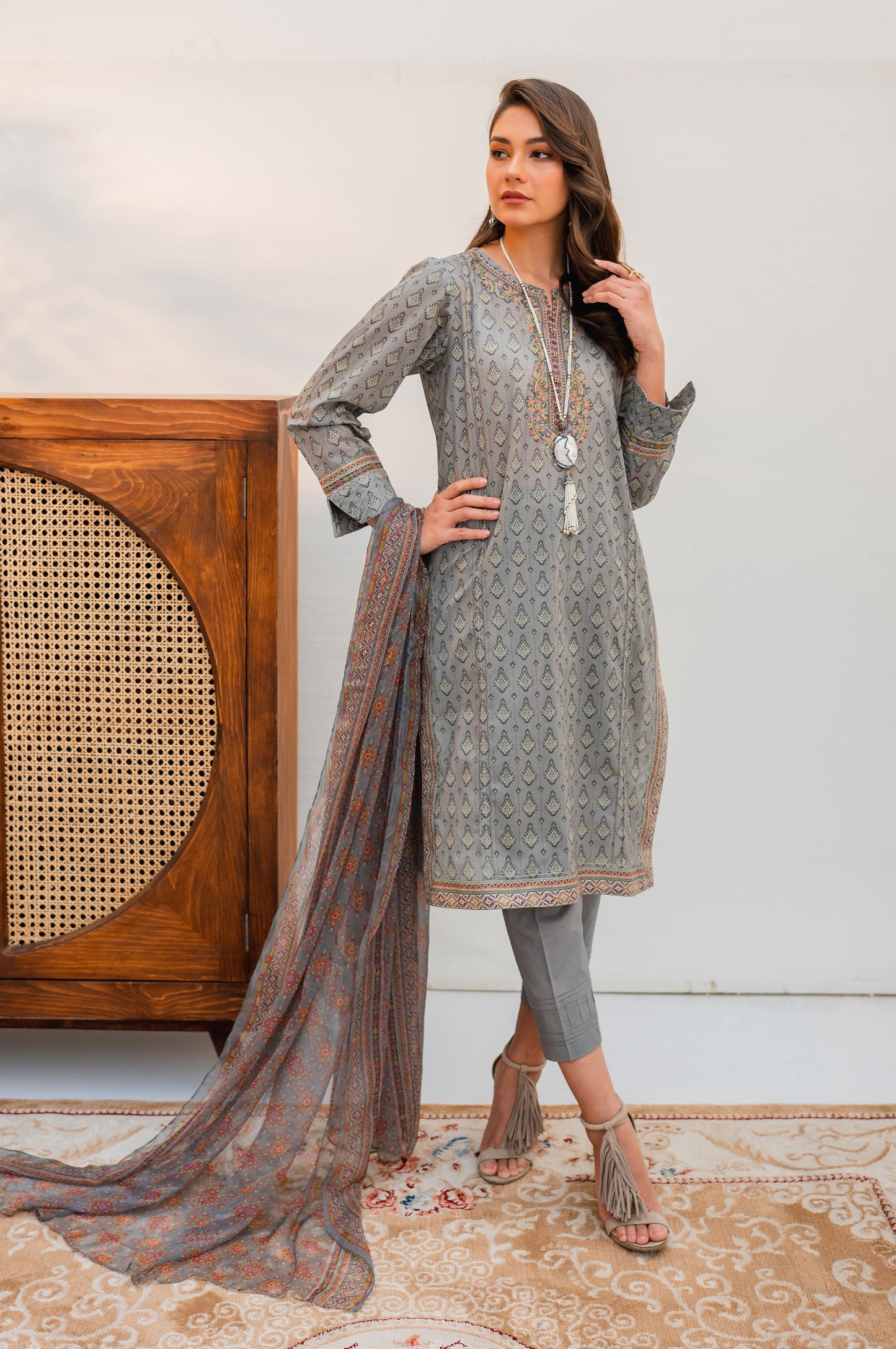 Stitched 3 Piece Embroidered Lawn with Chiffon Suit