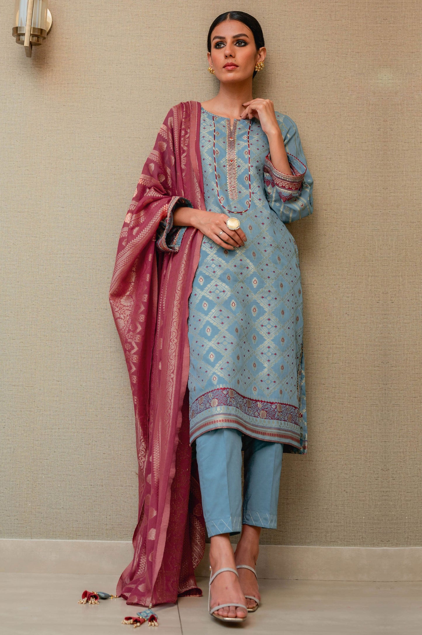Stitched 3 Piece Jacquard Suit