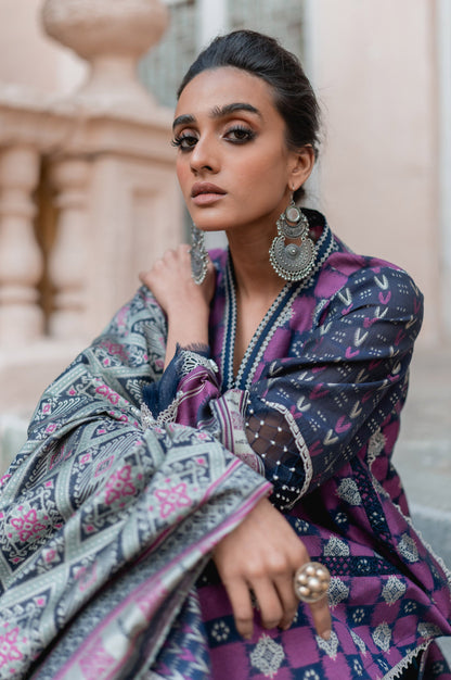 Unstitched 3 Piece Yarn Dyed Jacquard Suit