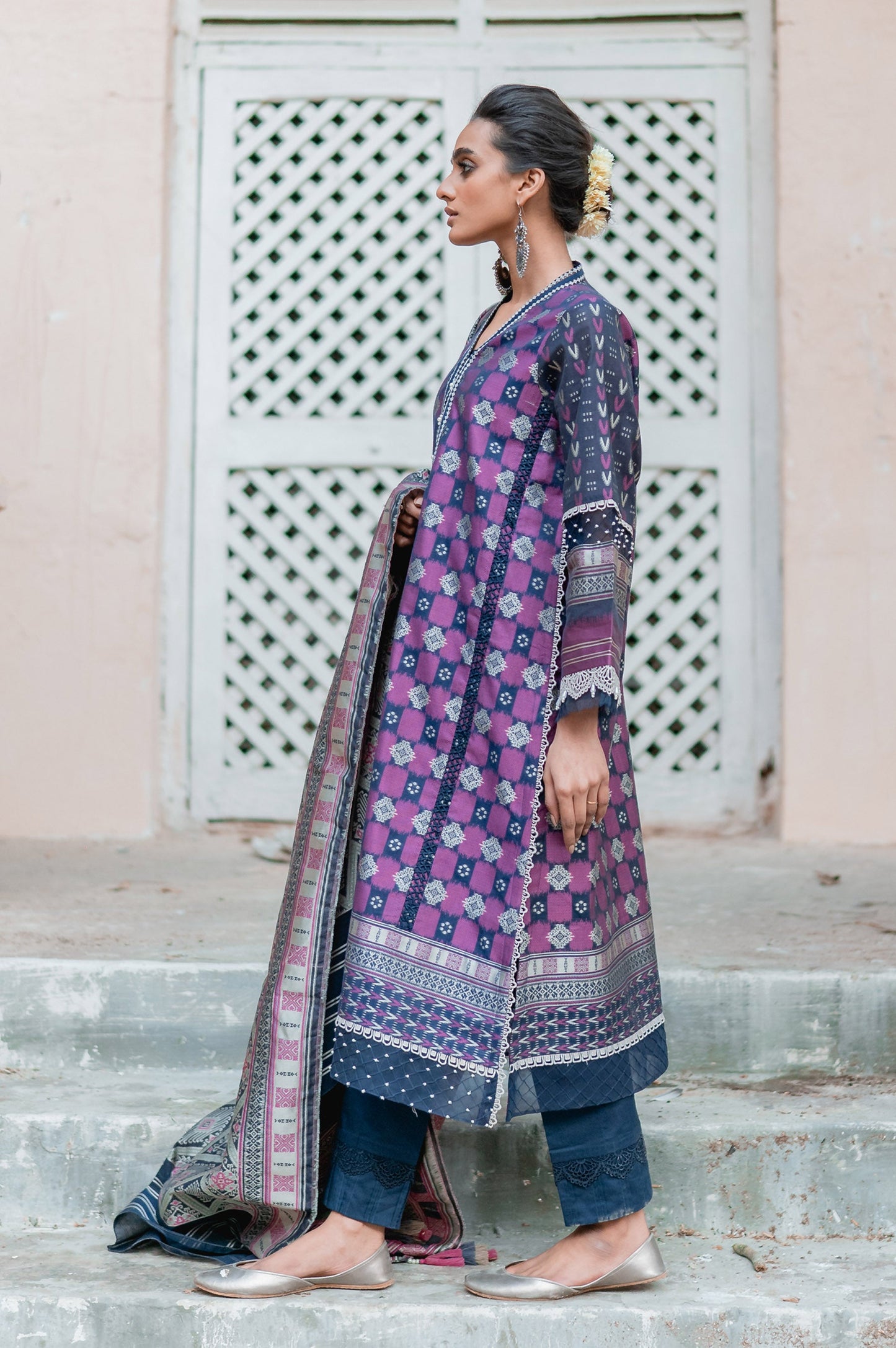 Unstitched 3 Piece Yarn Dyed Jacquard Suit