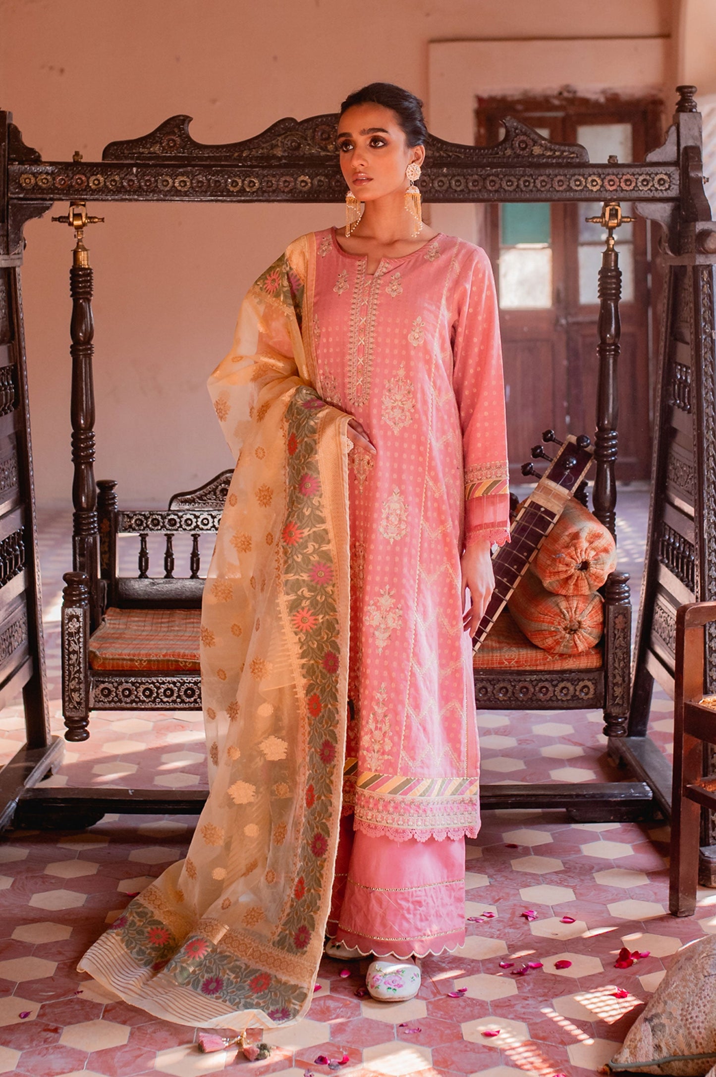 Unstitched 3 Piece Dyed Maysuri Jacquard Suit