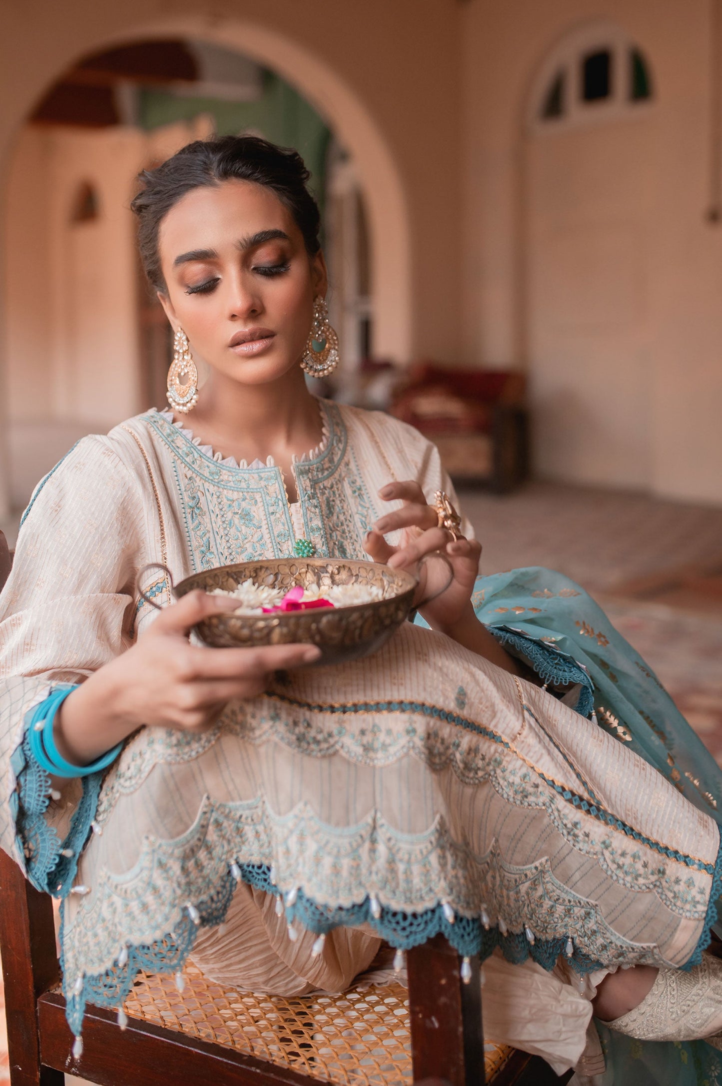 Unstitched 3 Piece Dyed Maysuri Jacquard Suit