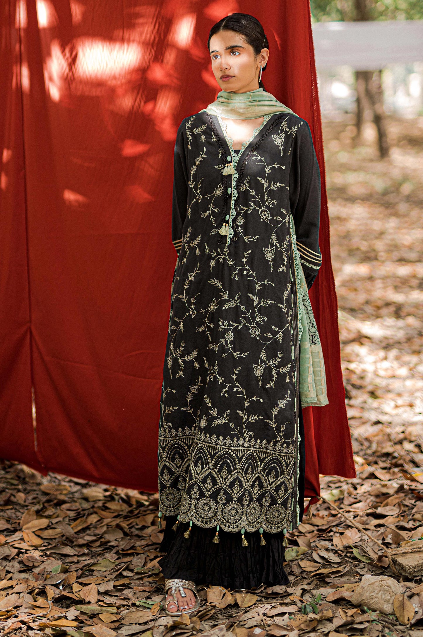 Unstitched 3 Piece Dyed Satin Jacquard Suit