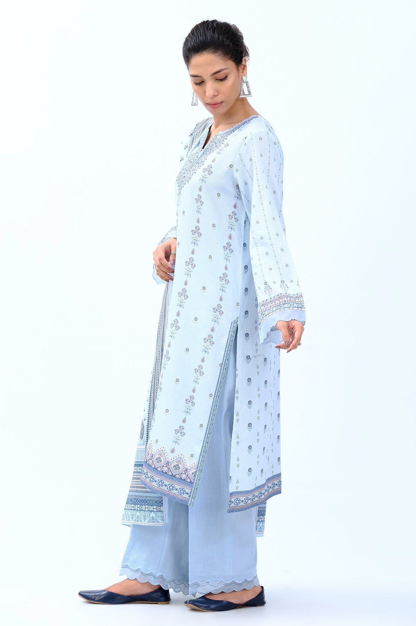 Unstitched 3 Piece Embroidered Cottel Suit