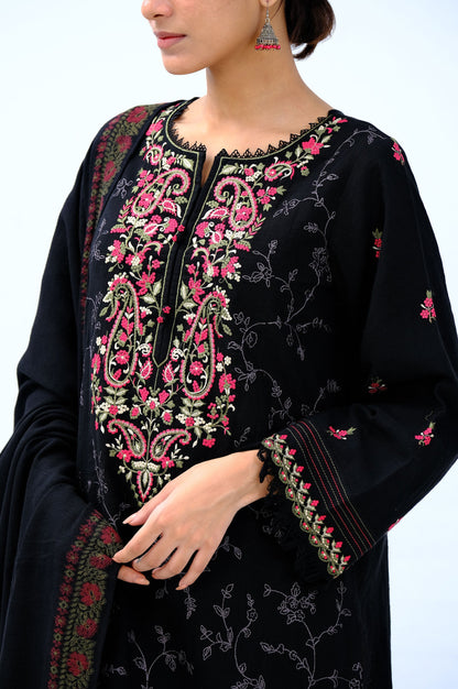 Stitched 3 Piece Embroidered Khaddar Suit