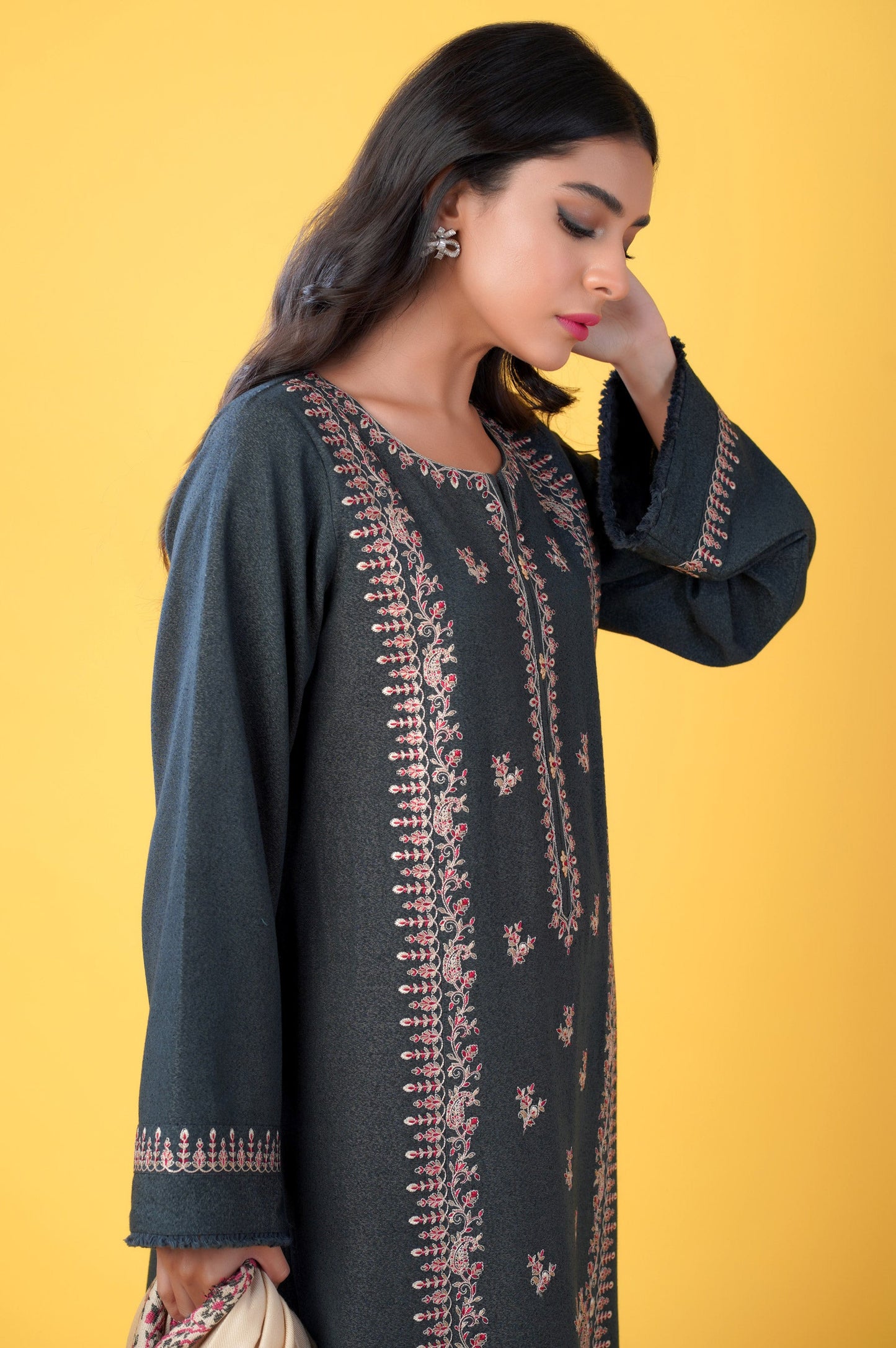 Unstitched 3 Piece Embroidered Karandi with Shawl Suit