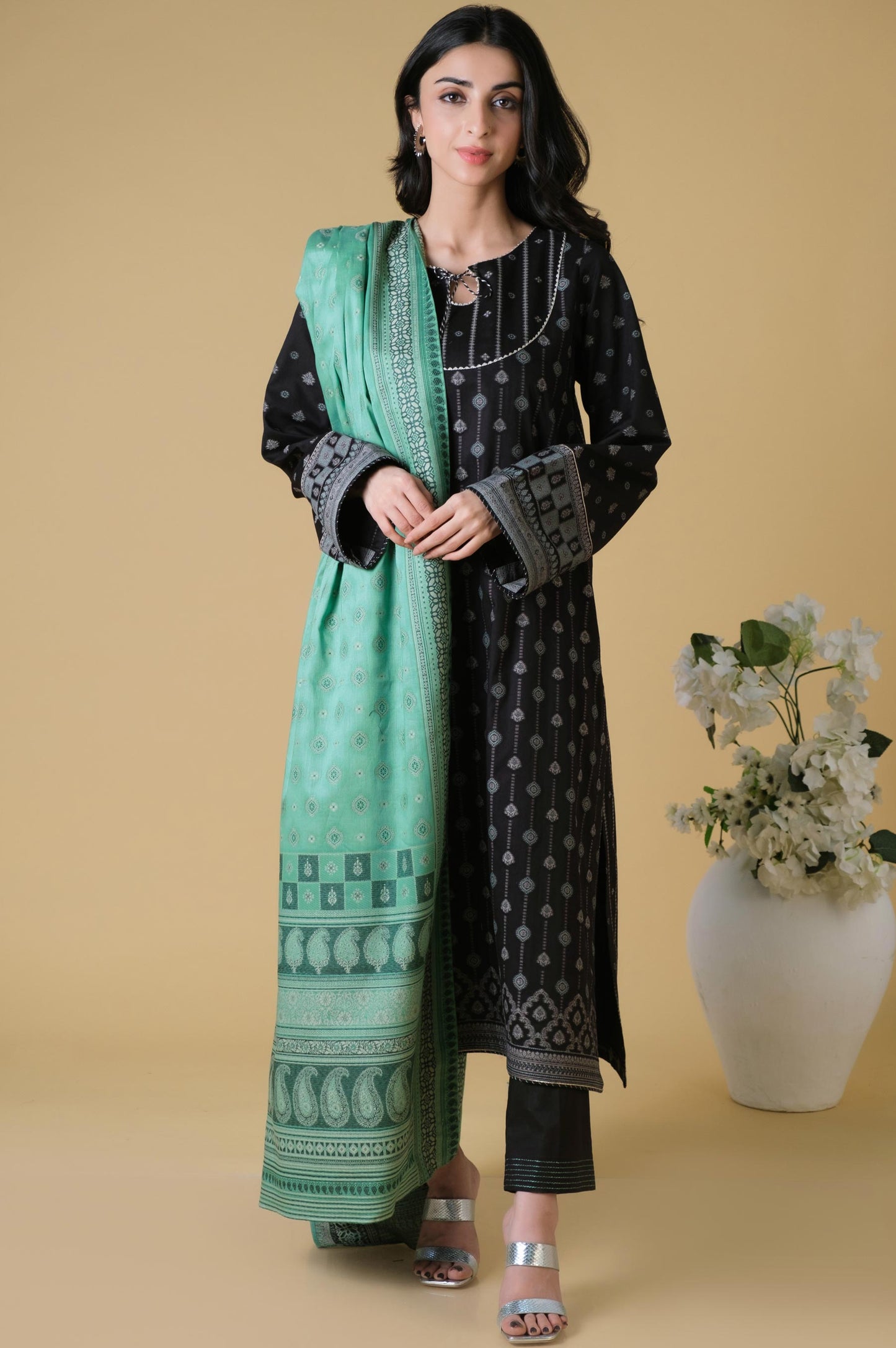 Unstitched 3 Piece Dyed Jacquard Suit