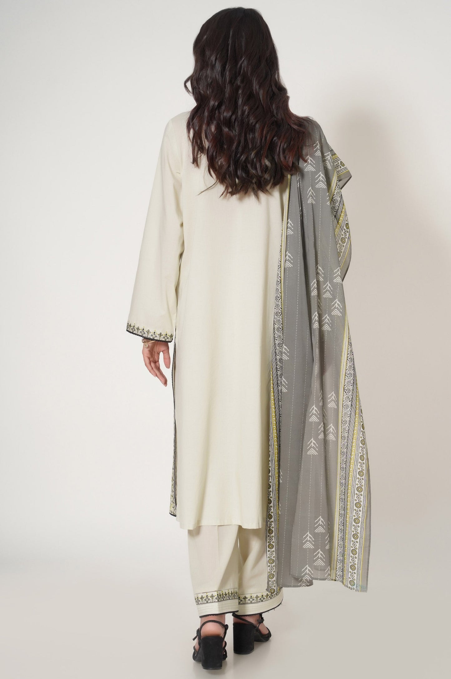 Stitched 3 Piece Embroidered Slub Cambric Suit