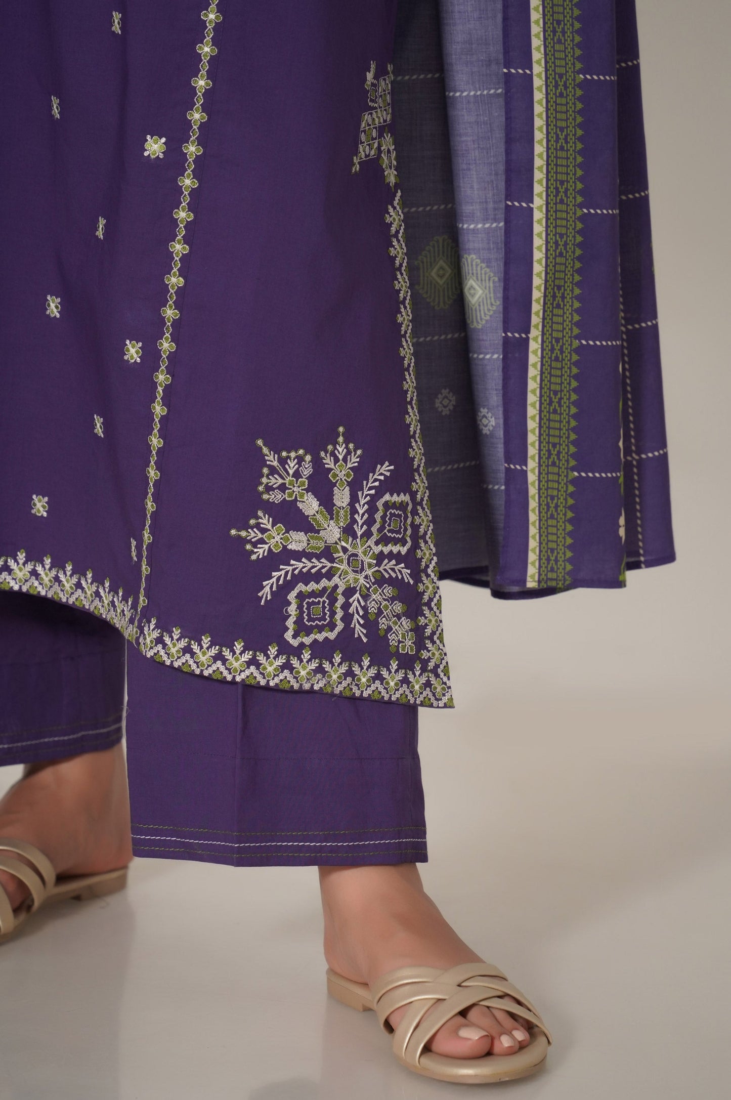 Stitched 3 Piece Embroidered Slub Cambric Suit