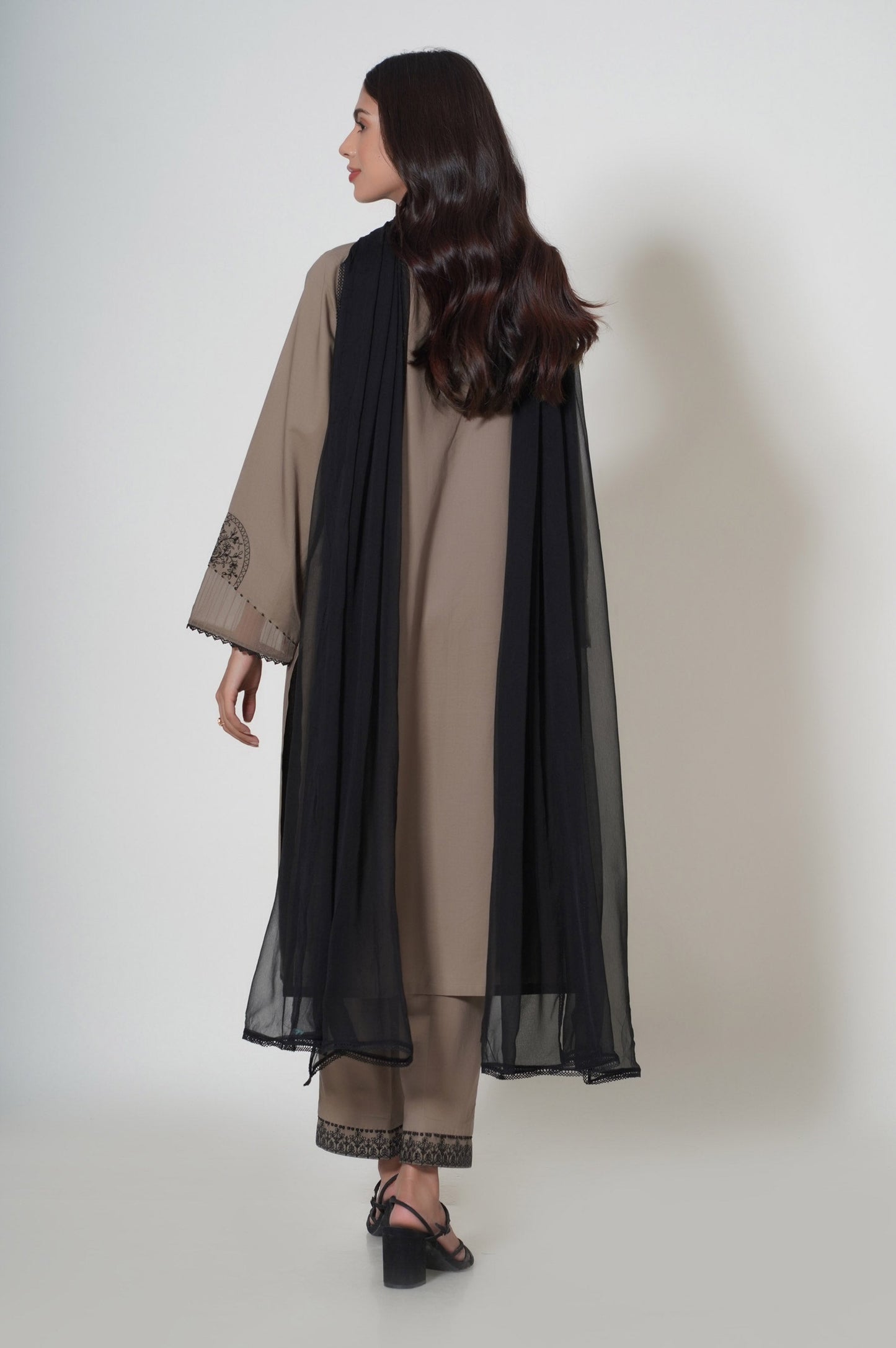 Stitched 3 Piece Embroidered Cambric Suit