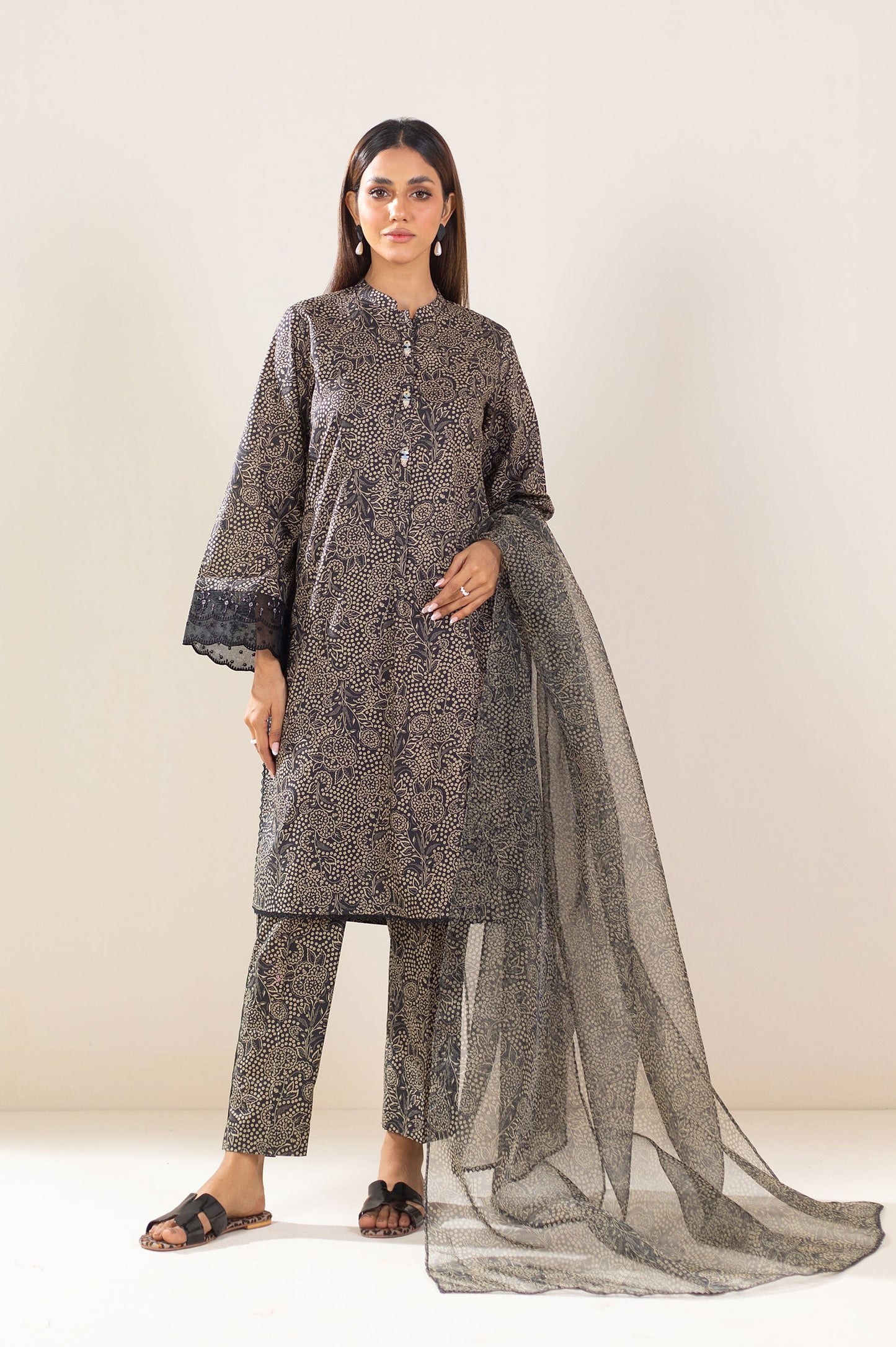 Stitched 3 Piece Embroidered Lawn Suit