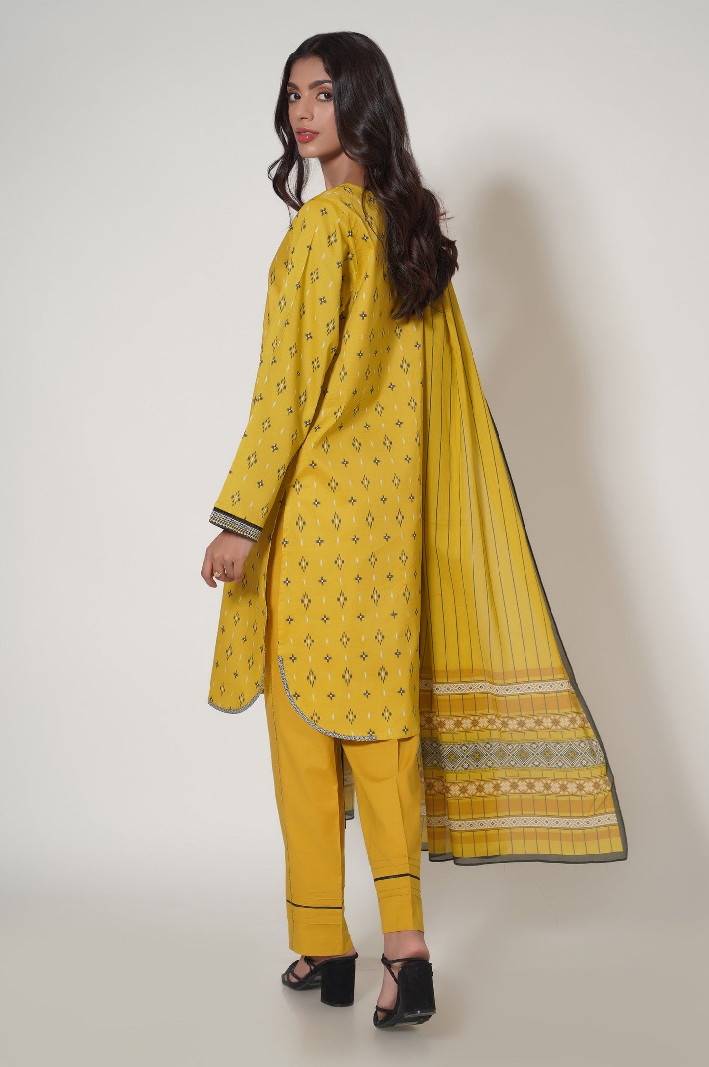 Stitched 3 Piece Lawn Suit