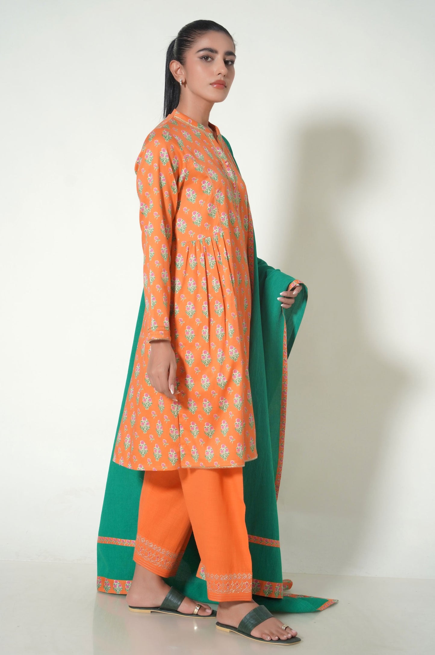 Stitched 3 Piece Printed Cottle Suit