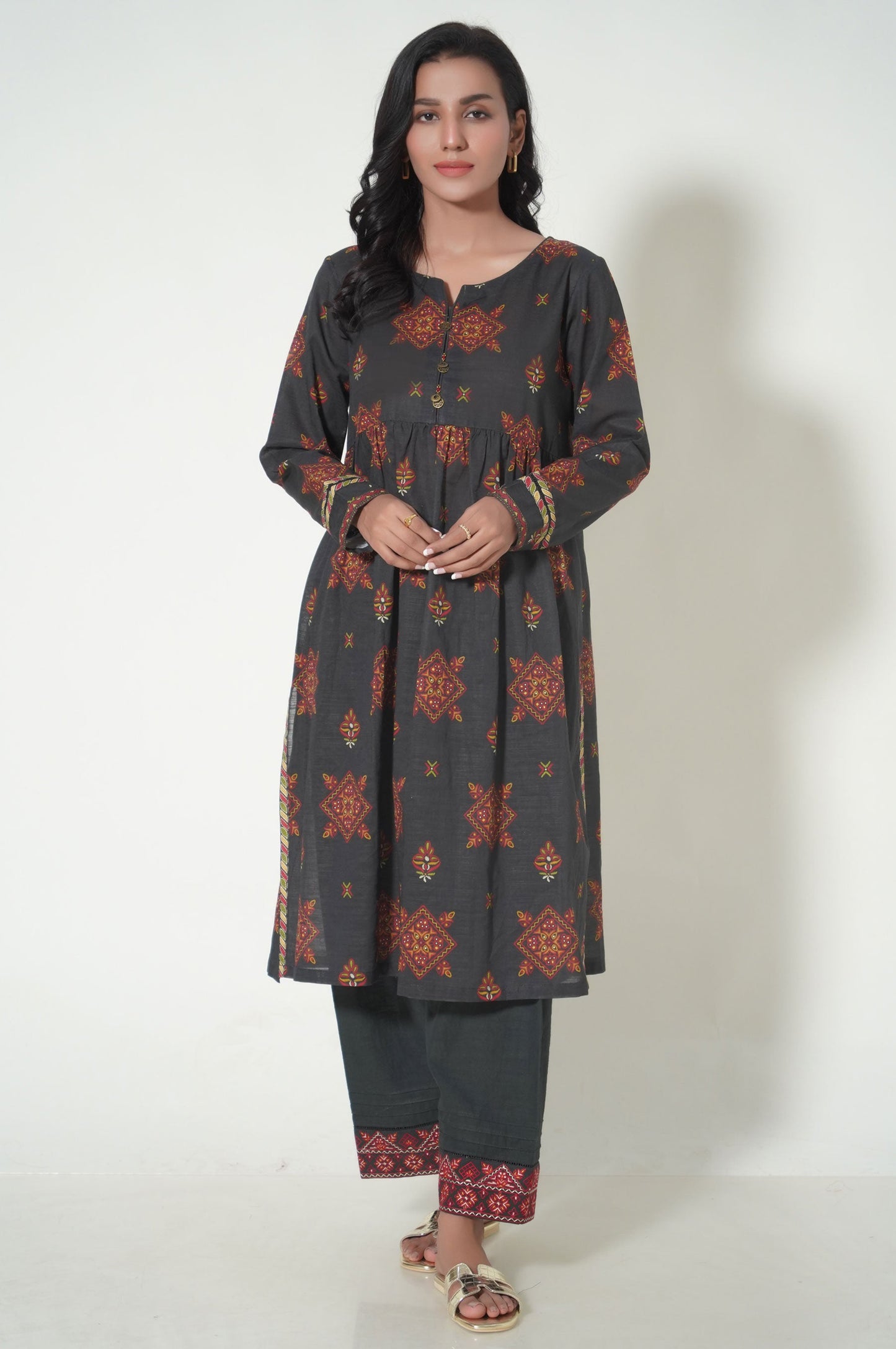 Stitched 3 Piece Printed Cottle Suit