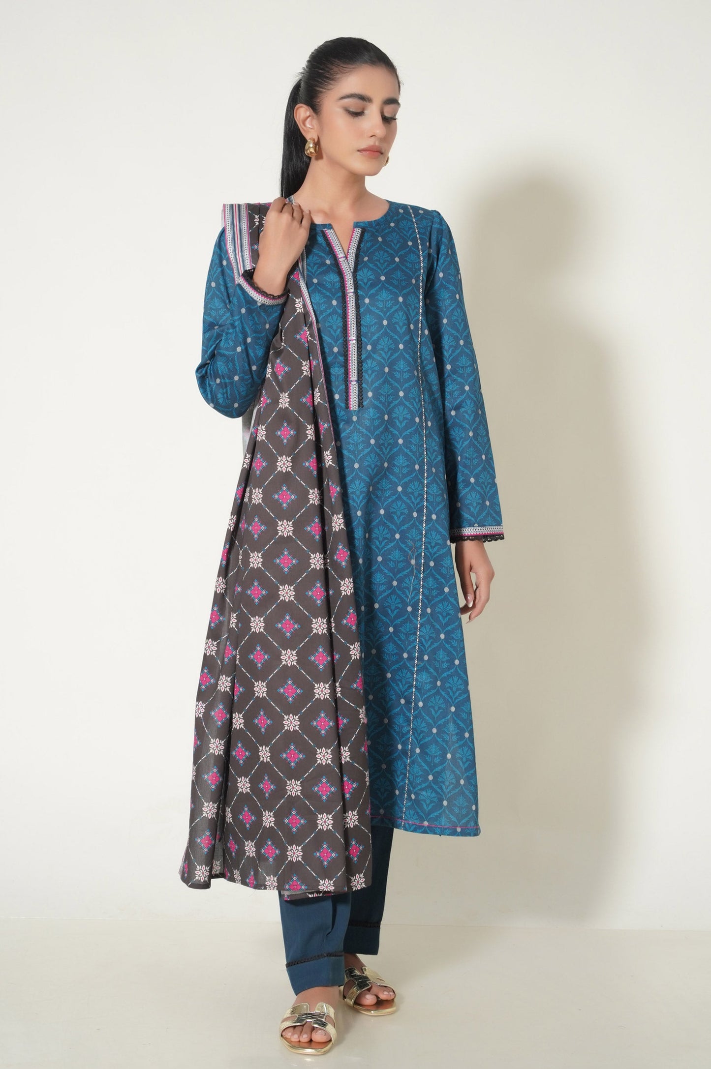 Unstitched 3 Piece Cottel Printed Suit