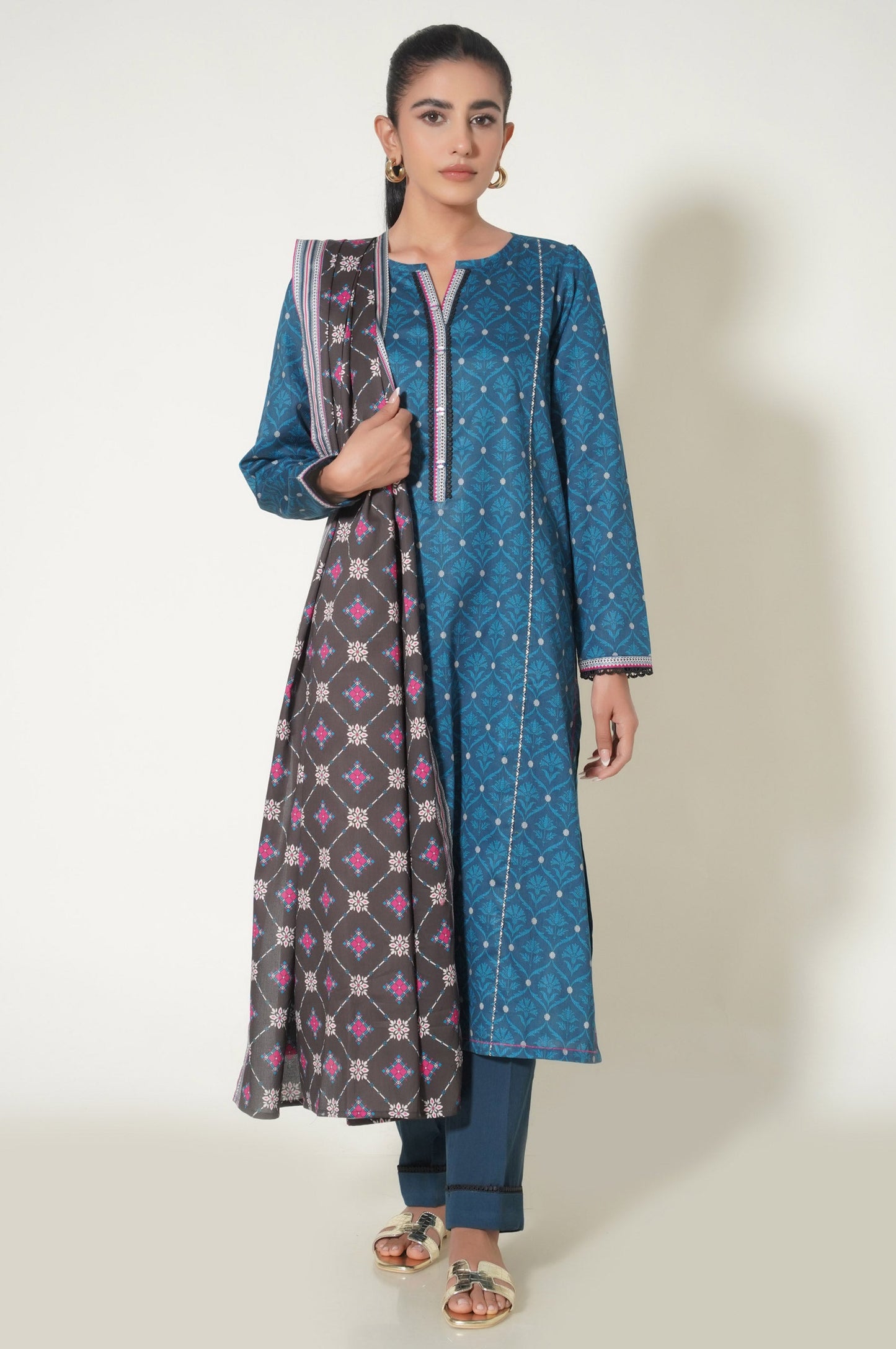 Unstitched 3 Piece Cottel Printed Suit