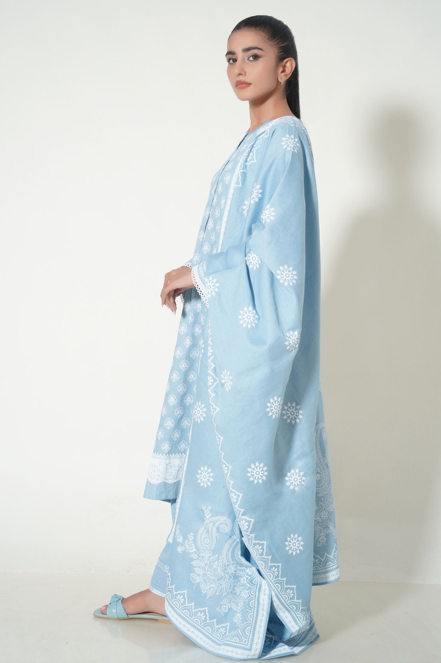 Unstitched 3 Piece Paste Printed Cottle Suit