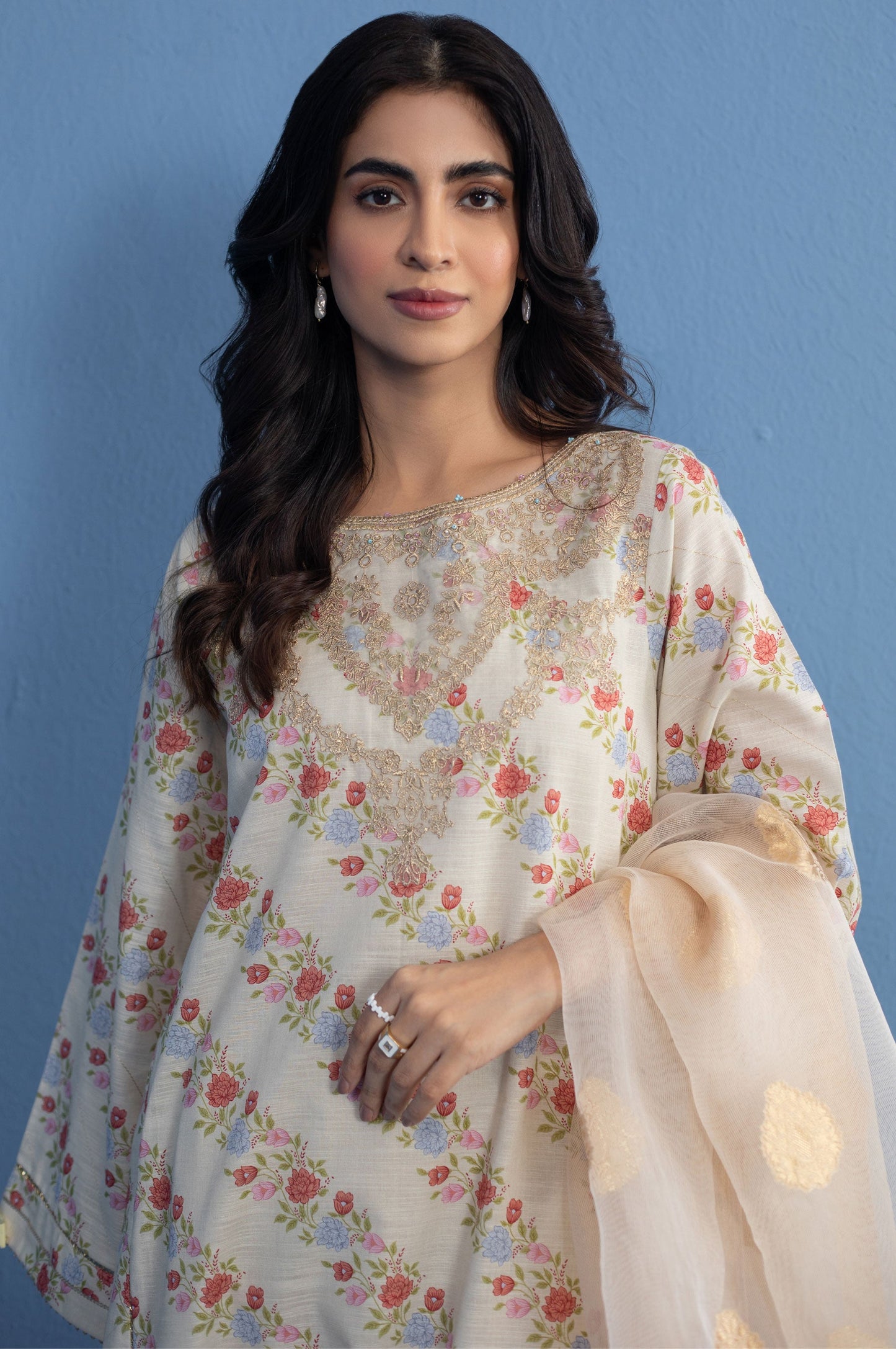 Stitched 3 Piece Printed Khaddar Suit