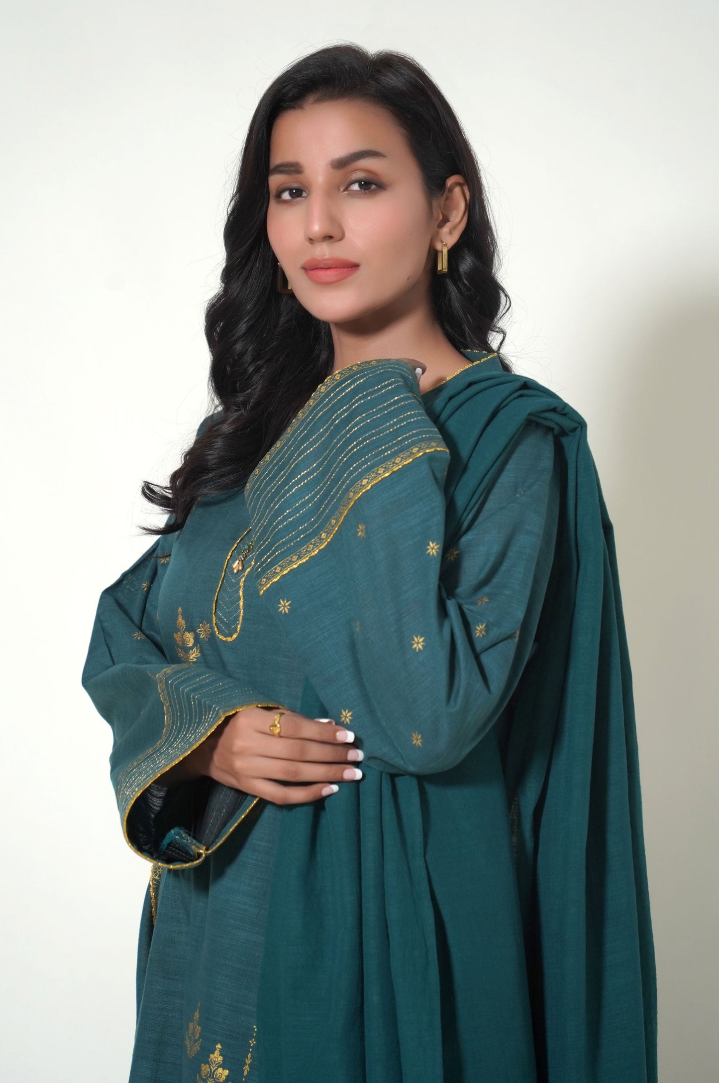 Stitched 3 Piece Printed Khaddar Suit