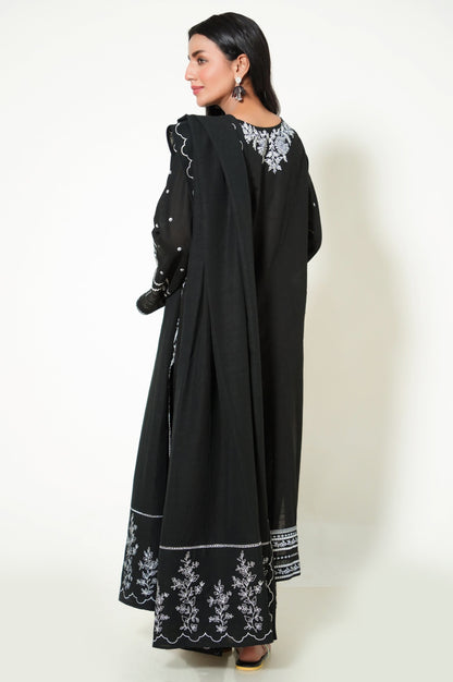 Unstitched 3 Piece Printed Khaddar Suit