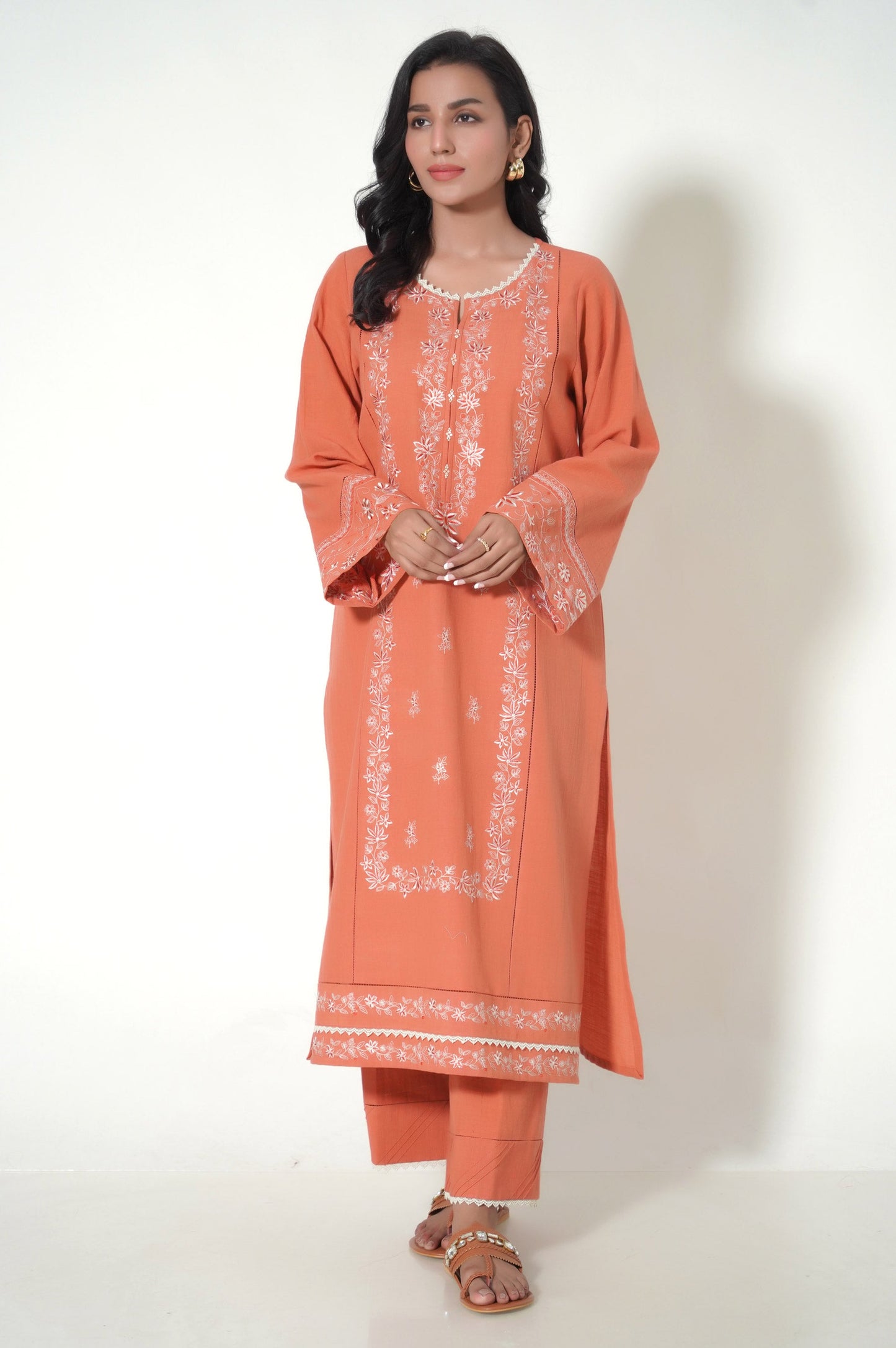 Unstitched 3 Piece Embroidered Khaddar Suit