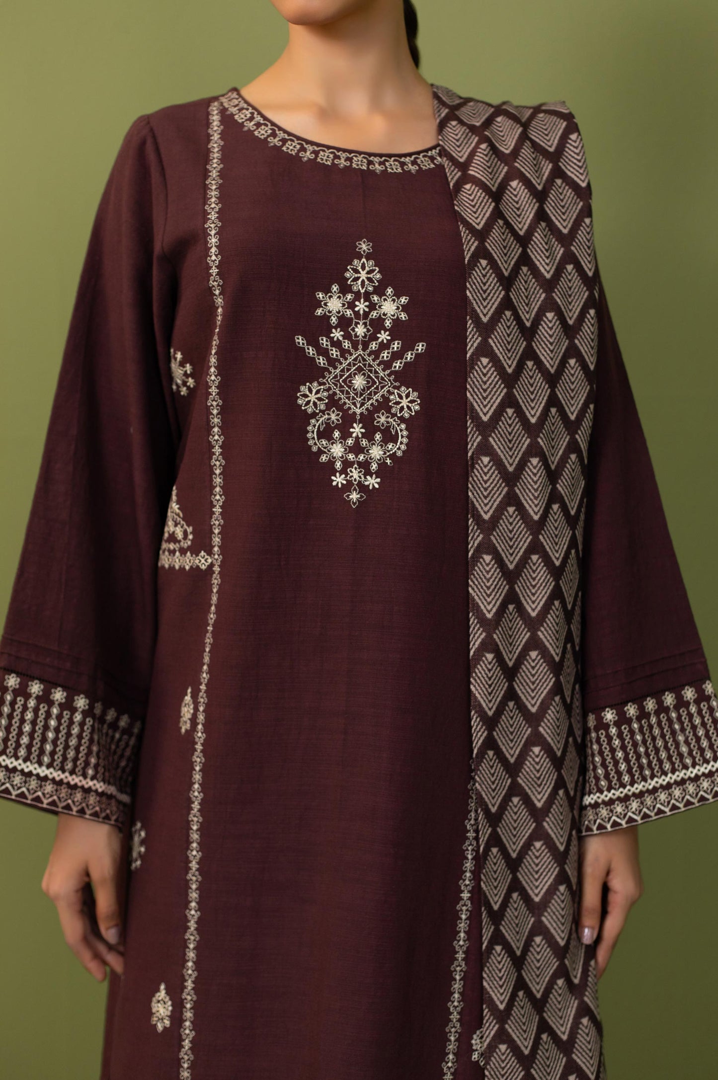 Unstitched 3 Piece Embroidered Doria Suit