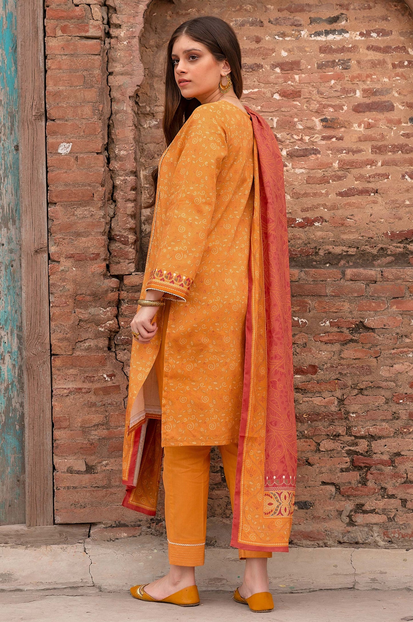 Stitched 3 Piece Printed Linen Viscose Suit