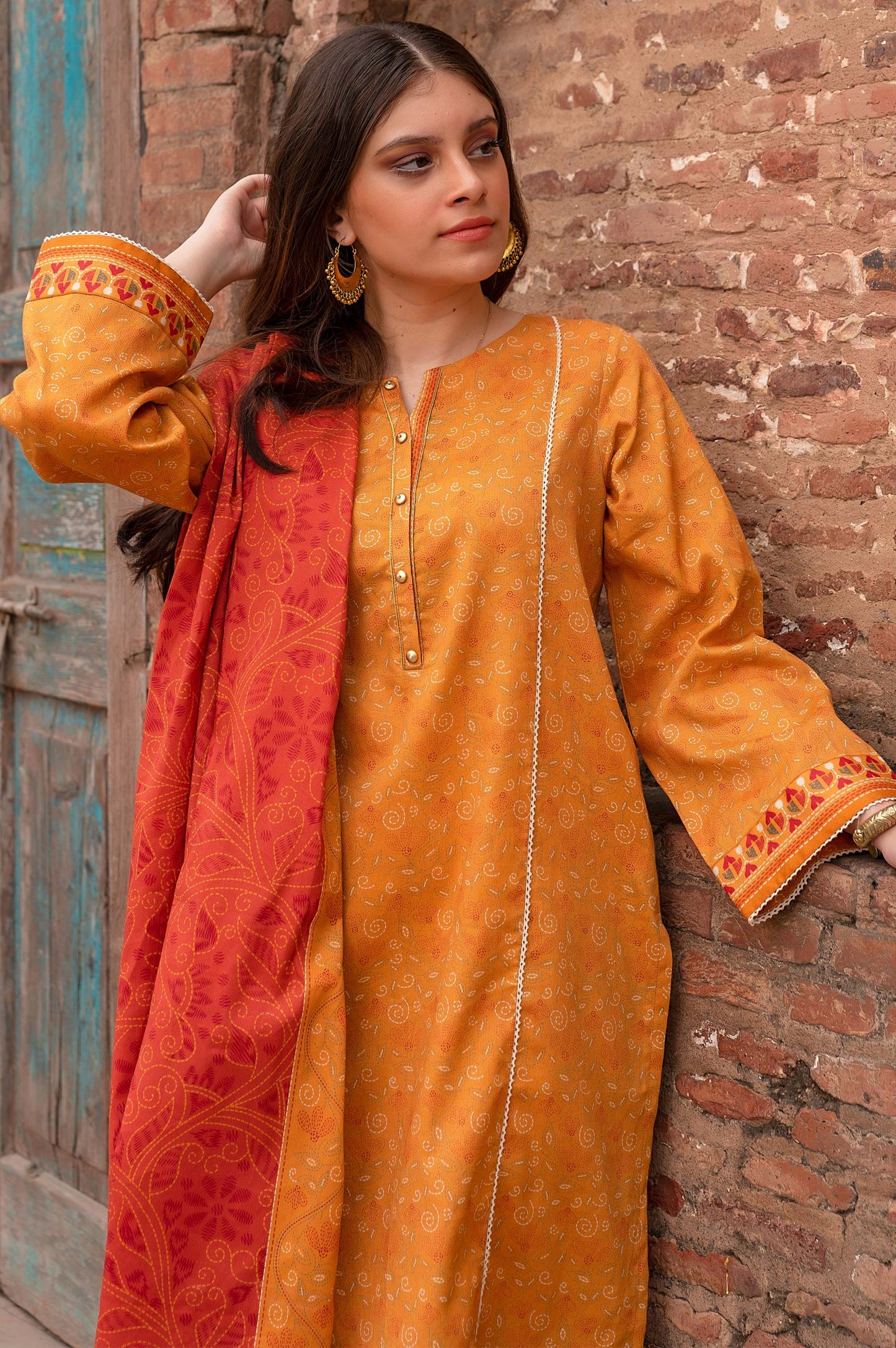 Stitched 3 Piece Printed Linen Viscose Suit