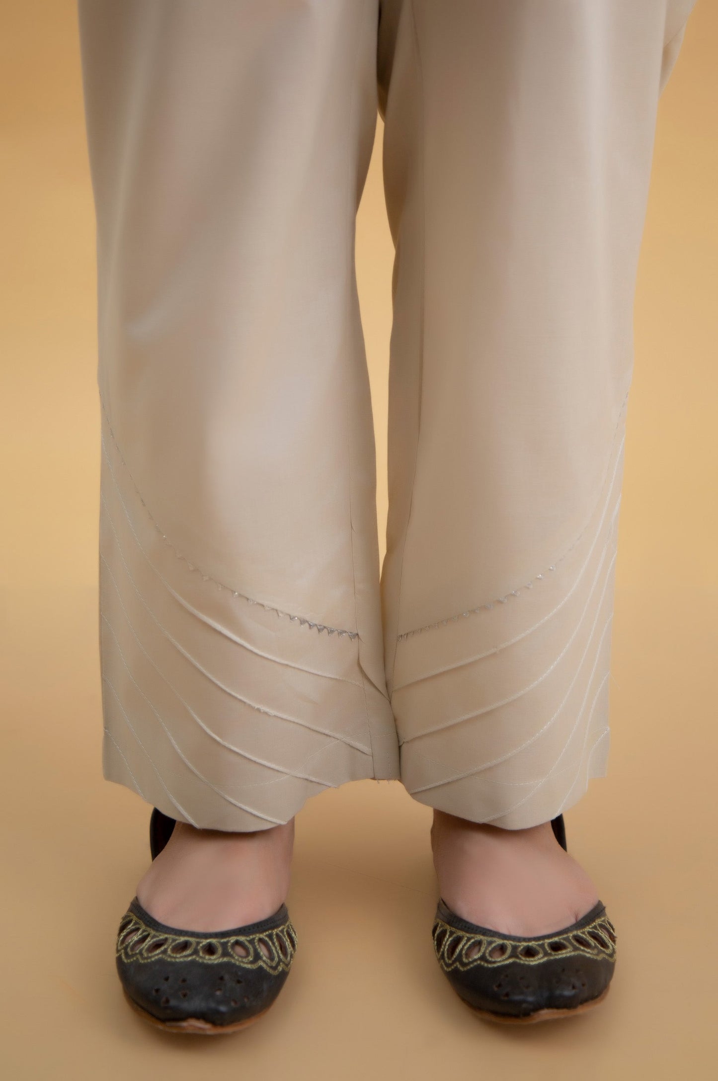 Basic Cambric Cigarette Pants - Beige