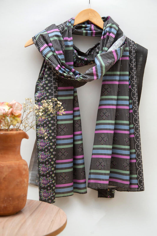 Printed Khaddar Dupatta - Black