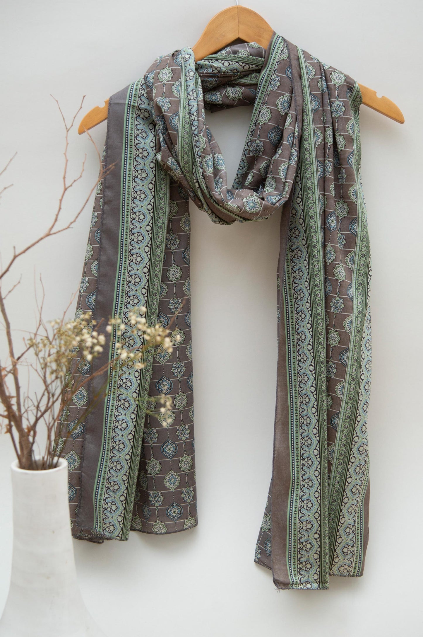 Printed Lawn Dupatta - Grey