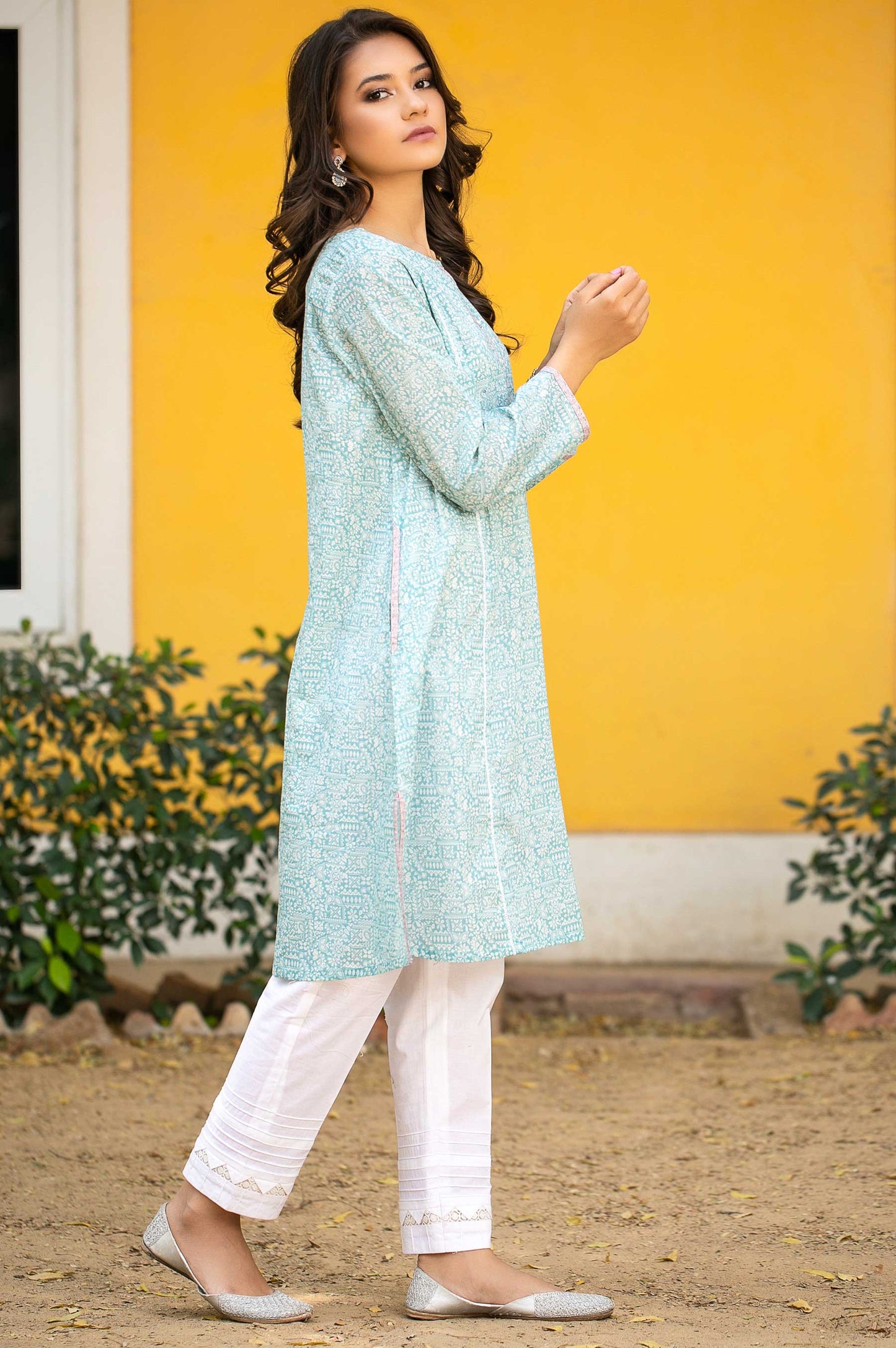 Stitched 1 Piece Digital Printed Lawn Shirt