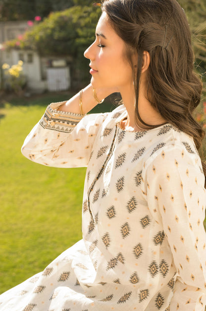 Stitched 1 Piece Yarn Dyed Jacquard Shirt