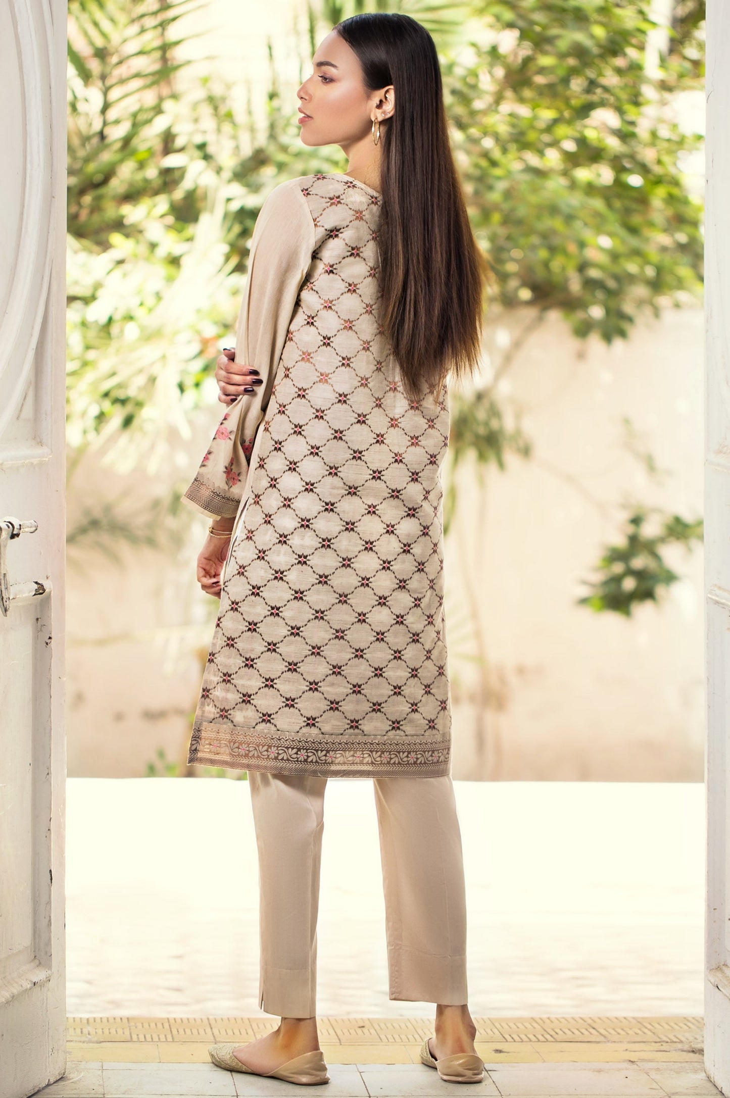 Stitched 1 Piece Yarn Dyed Weave Jacquard Shirt