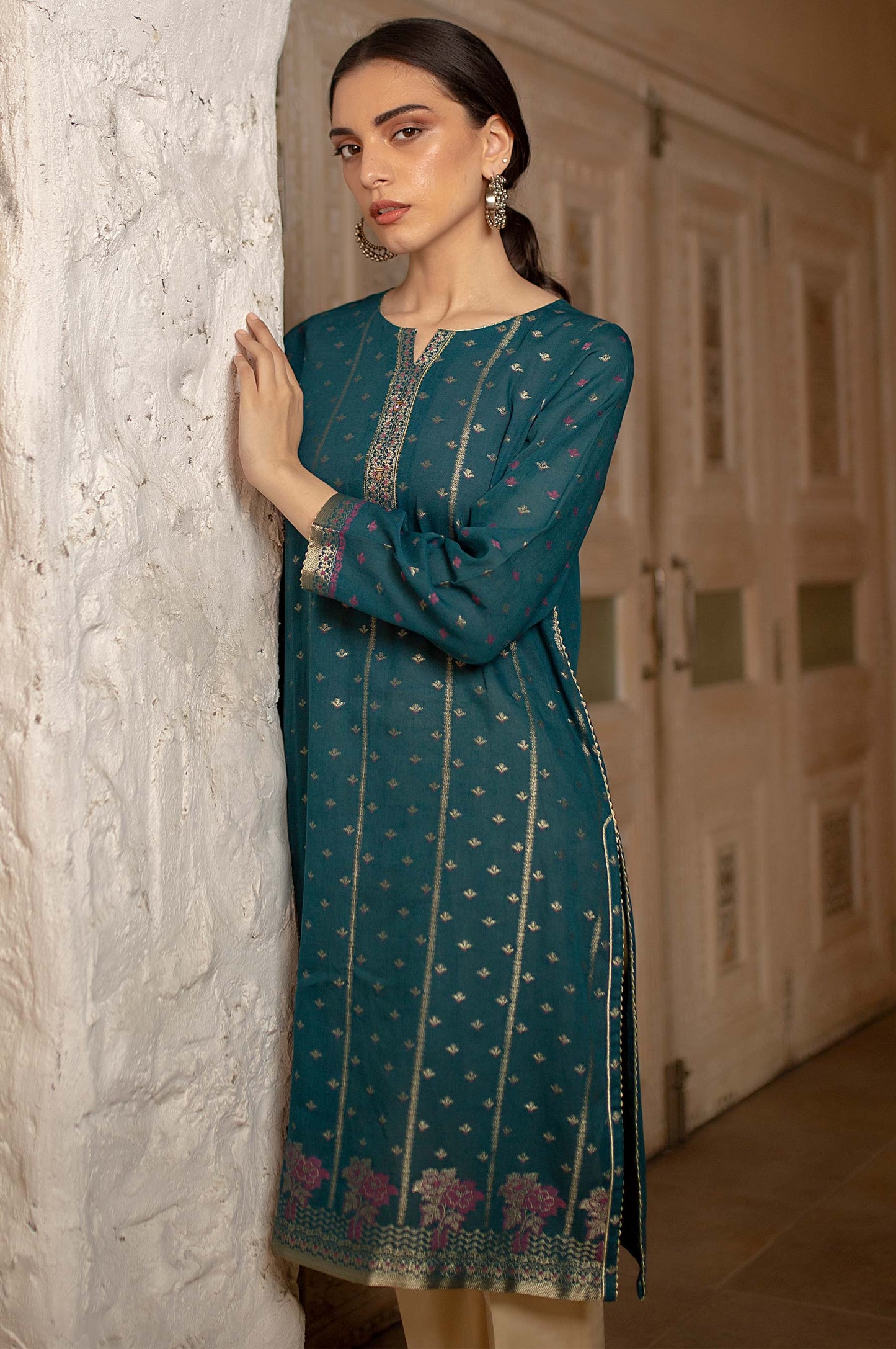 Stitched 1 Piece Dyed Jacquard Shirt