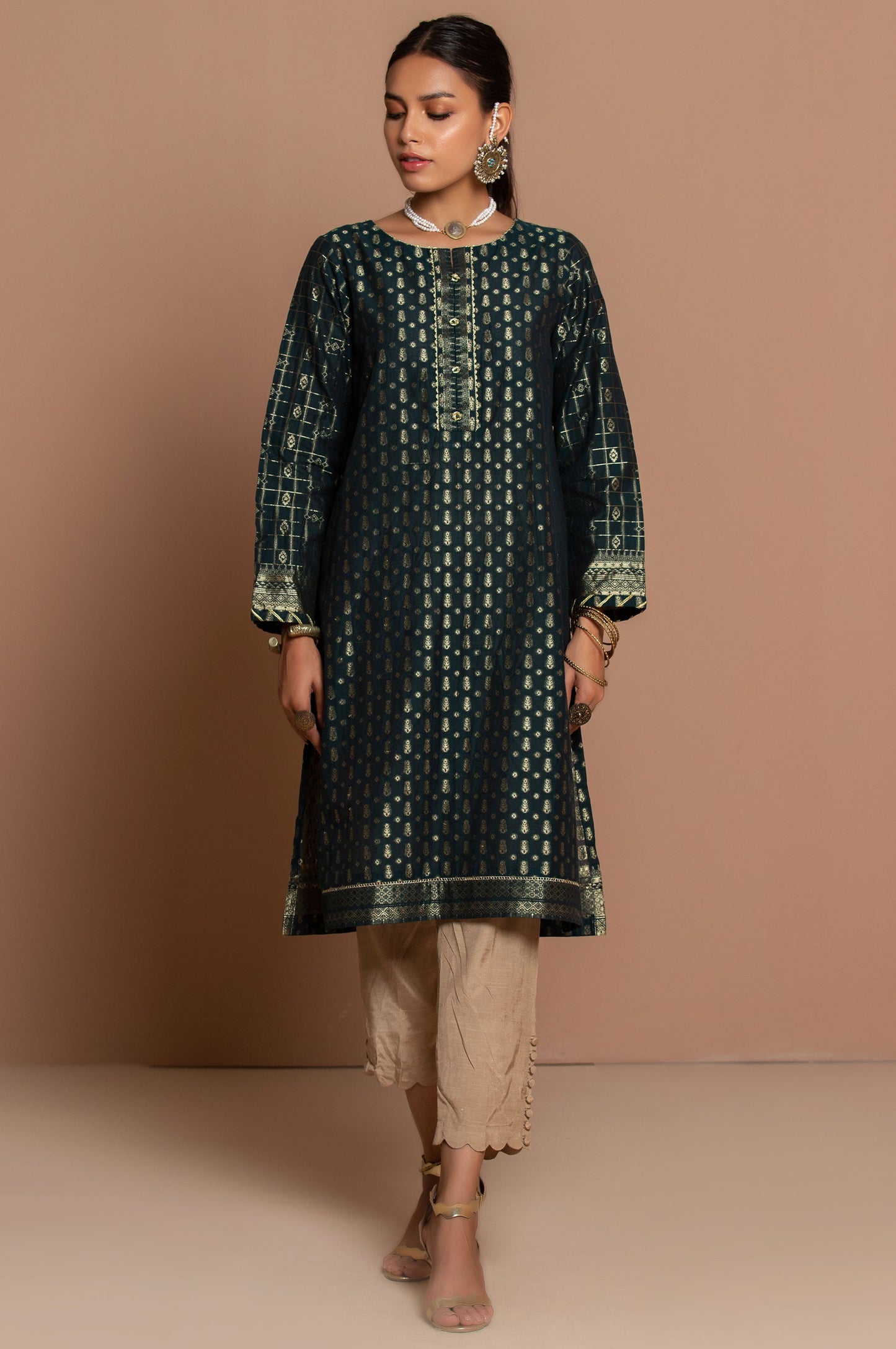 Stitched 1 Piece Yarn Dyed Jacquard Shirt