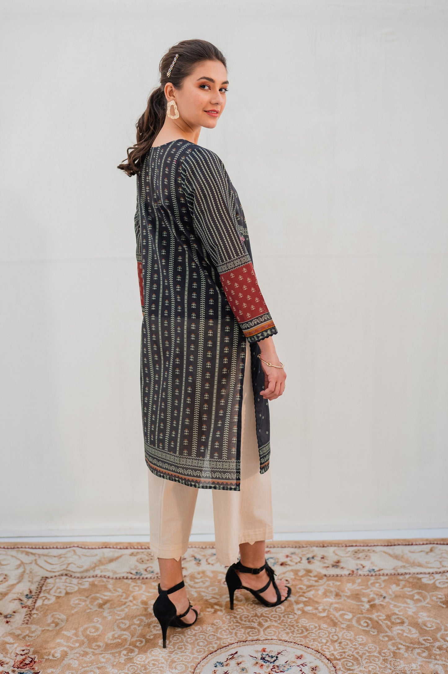 Stitched 1 Piece Digital Printed Lawn Shirt