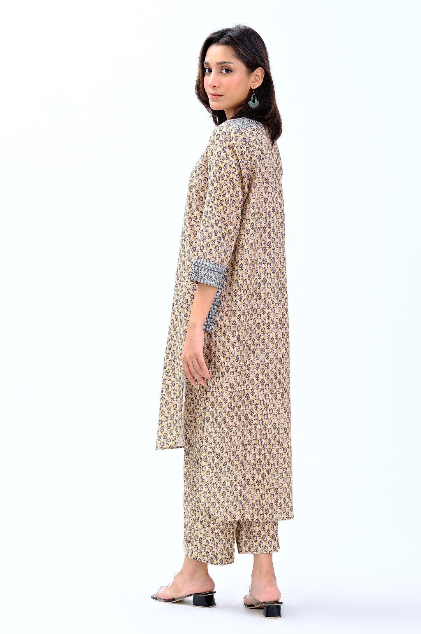 Stitched 1 Piece Printed Khaddar Shirt