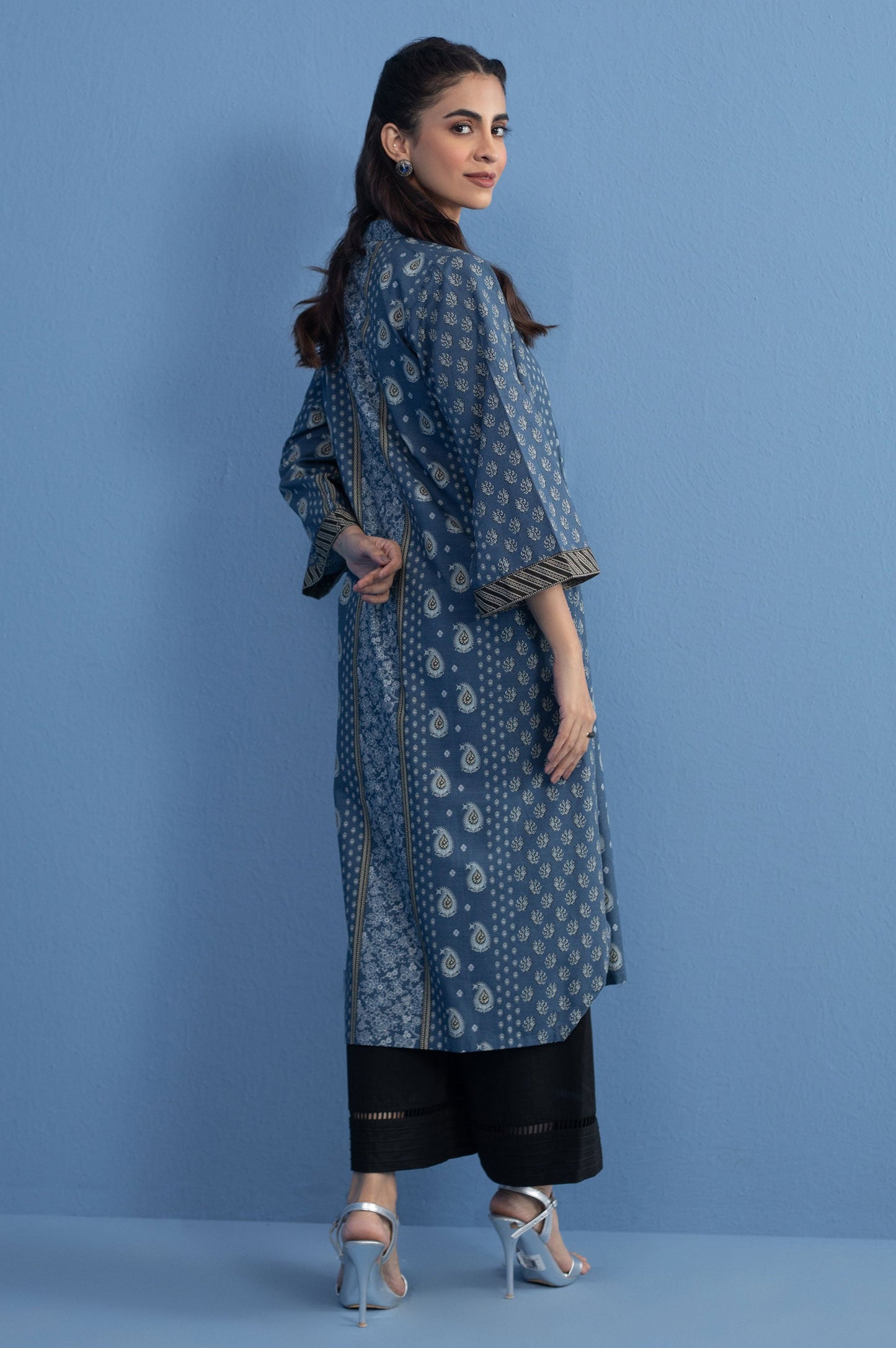 Stitched 1 Piece Printed Khaddar Shirt