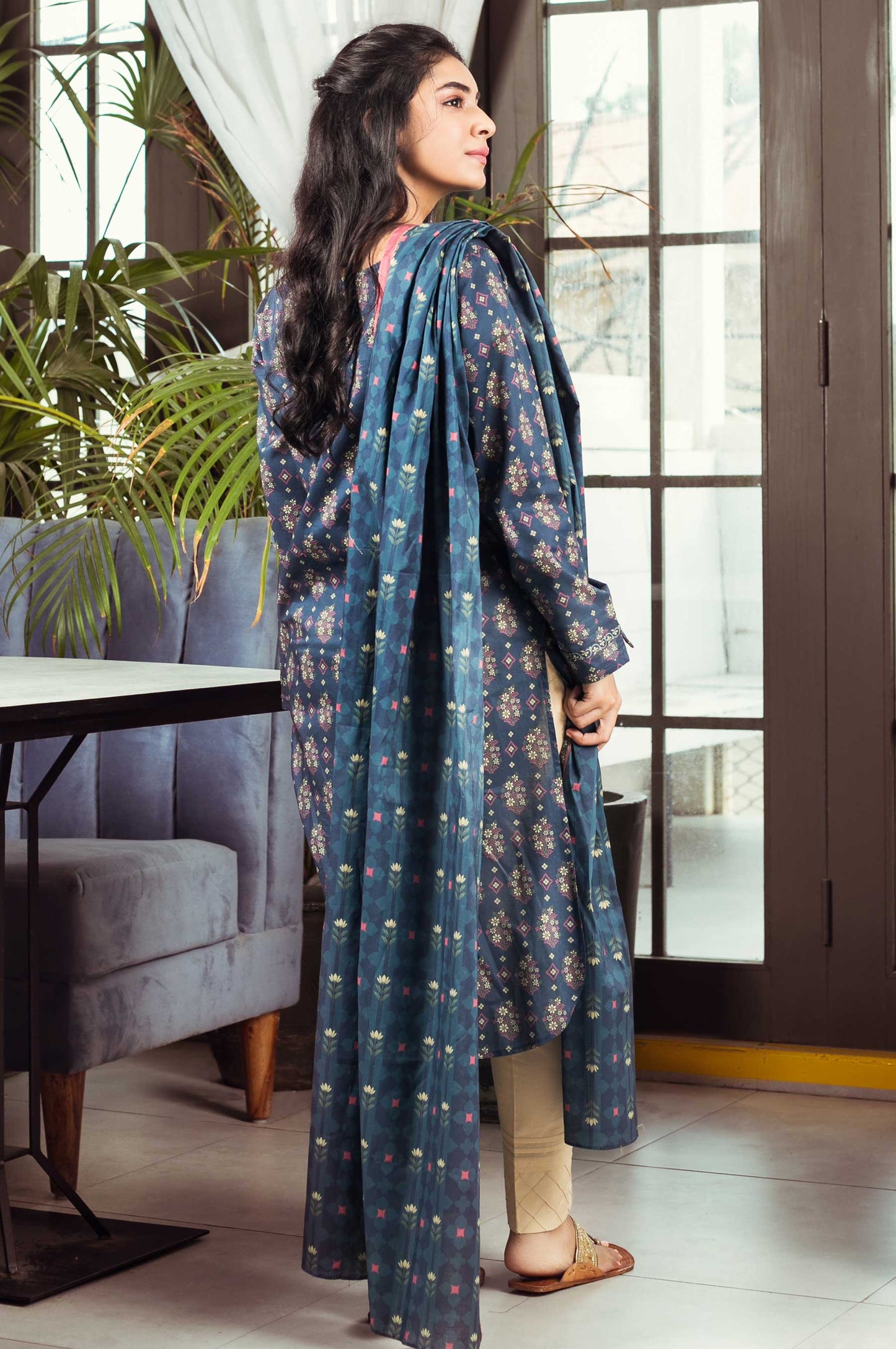 Stitched 2 Piece Printed Cambric Suit