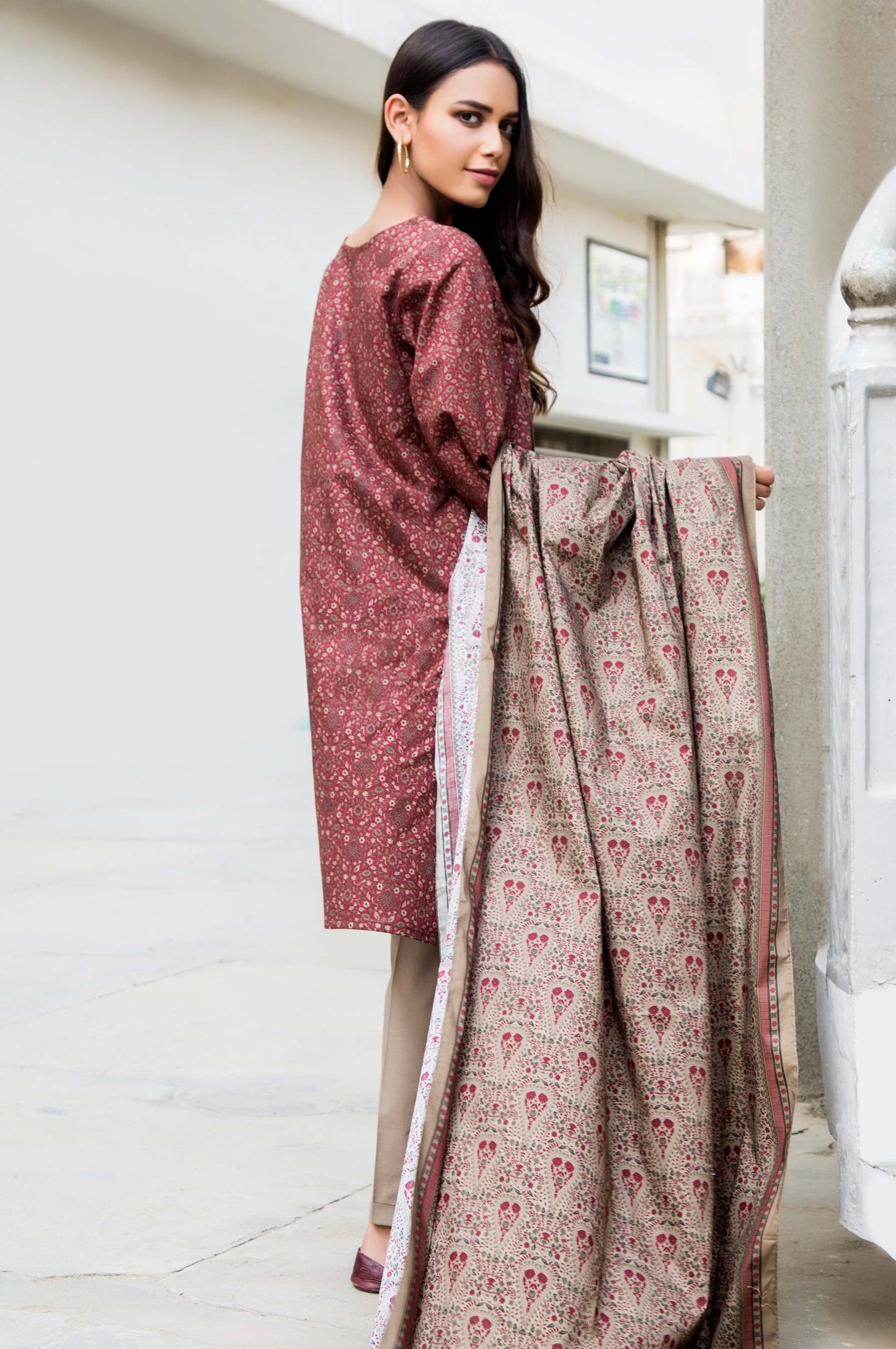 Stitched 2 Piece Printed Cambric Suit