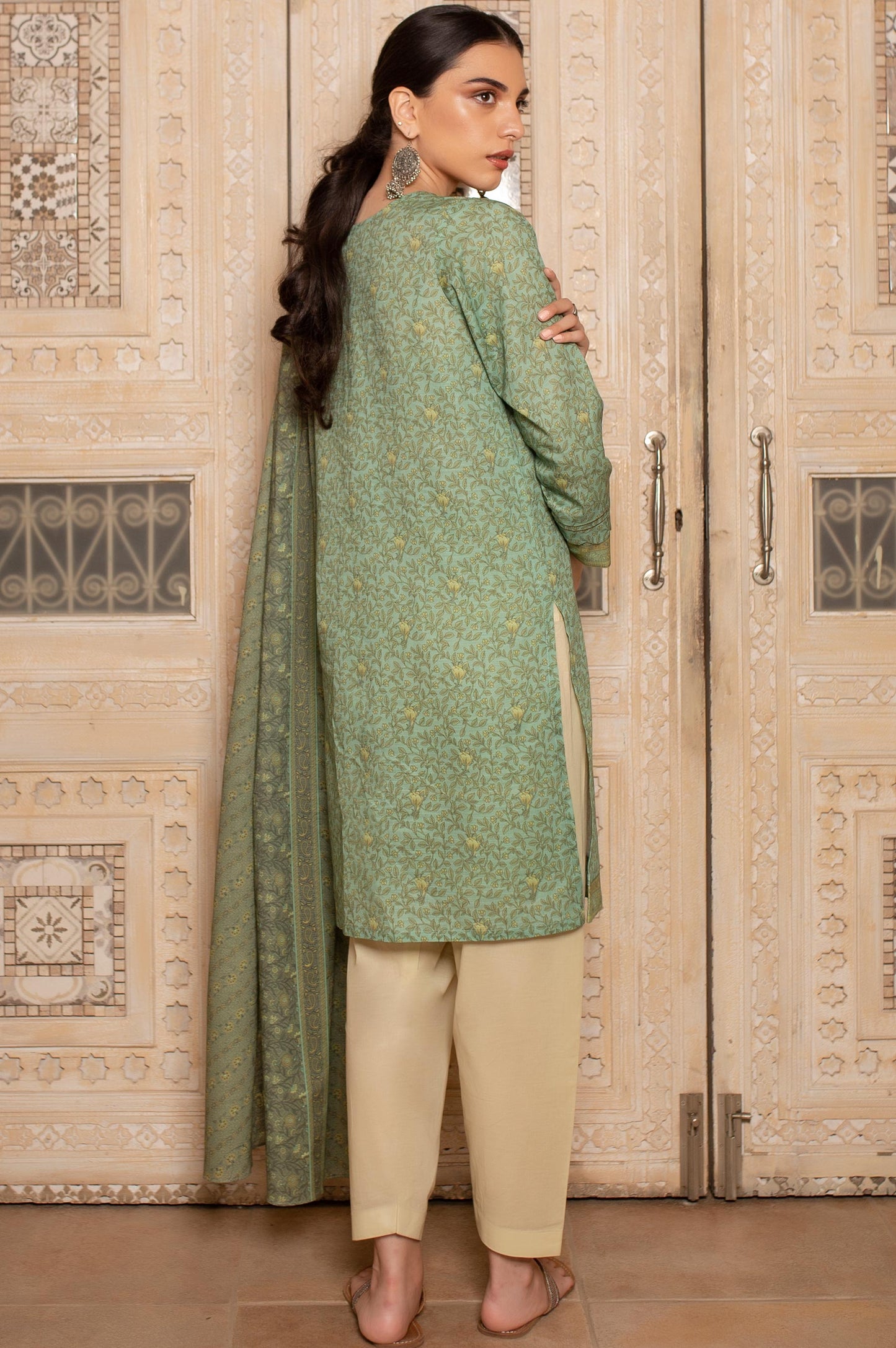 Stitched 2 Piece Printed Khaddar Suit